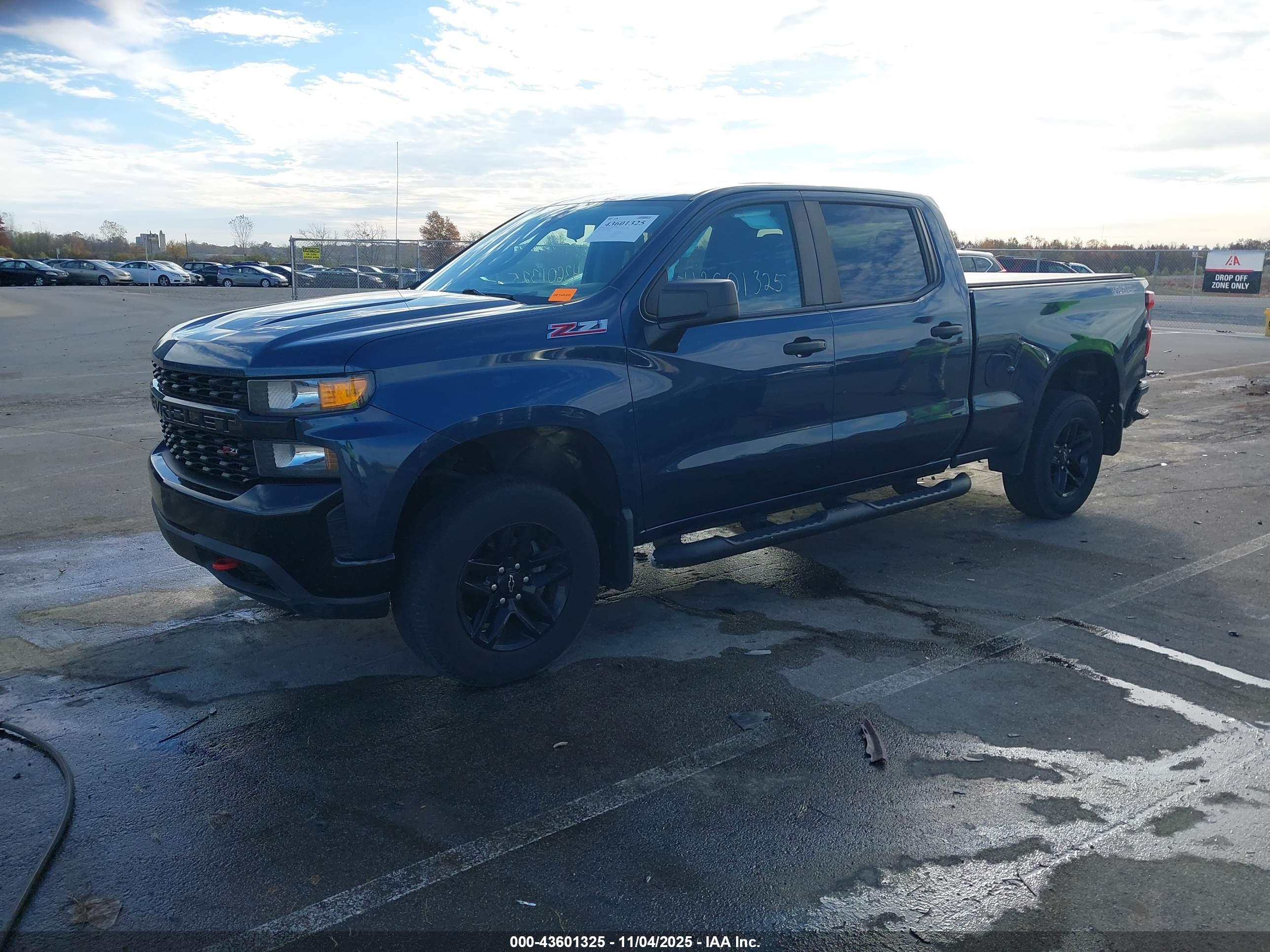 CHEVROLET SILVERADO image 2