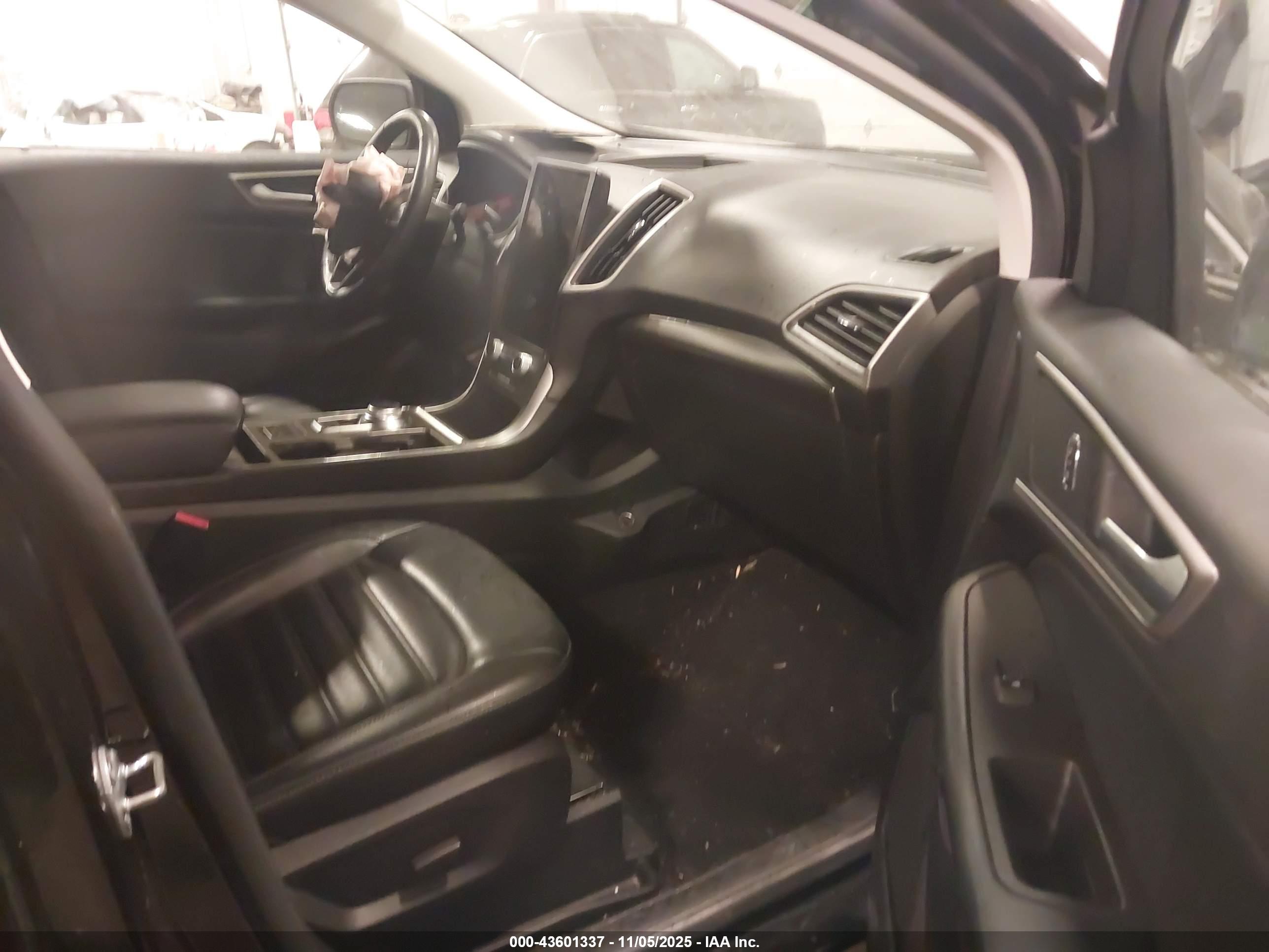 FORD EDGE image 5