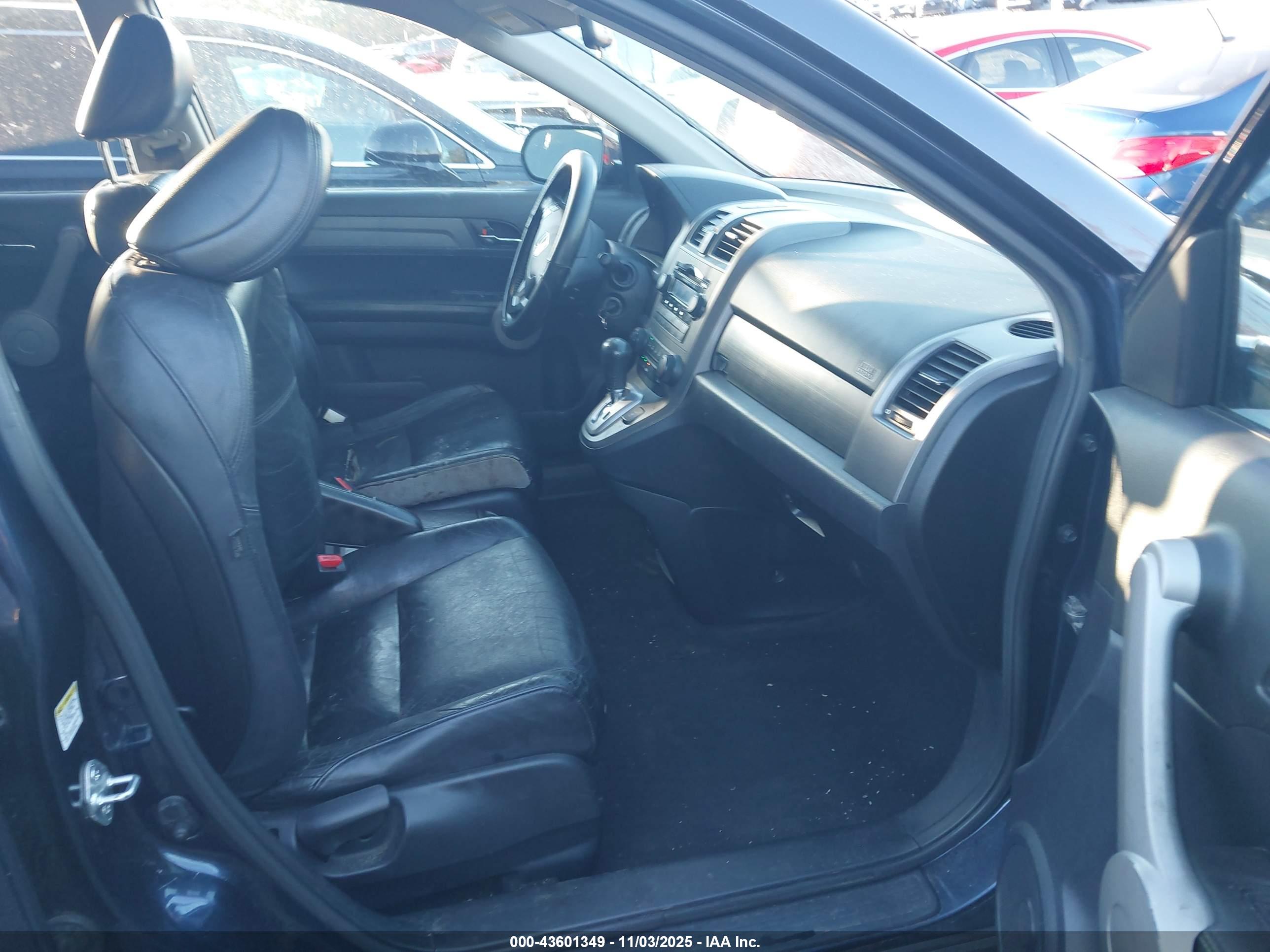 HONDA CR-V image 5