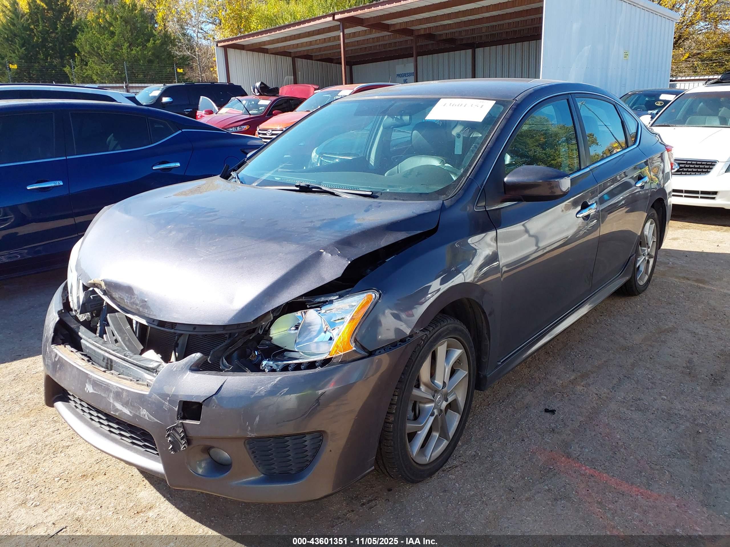 NISSAN SENTRA image 2