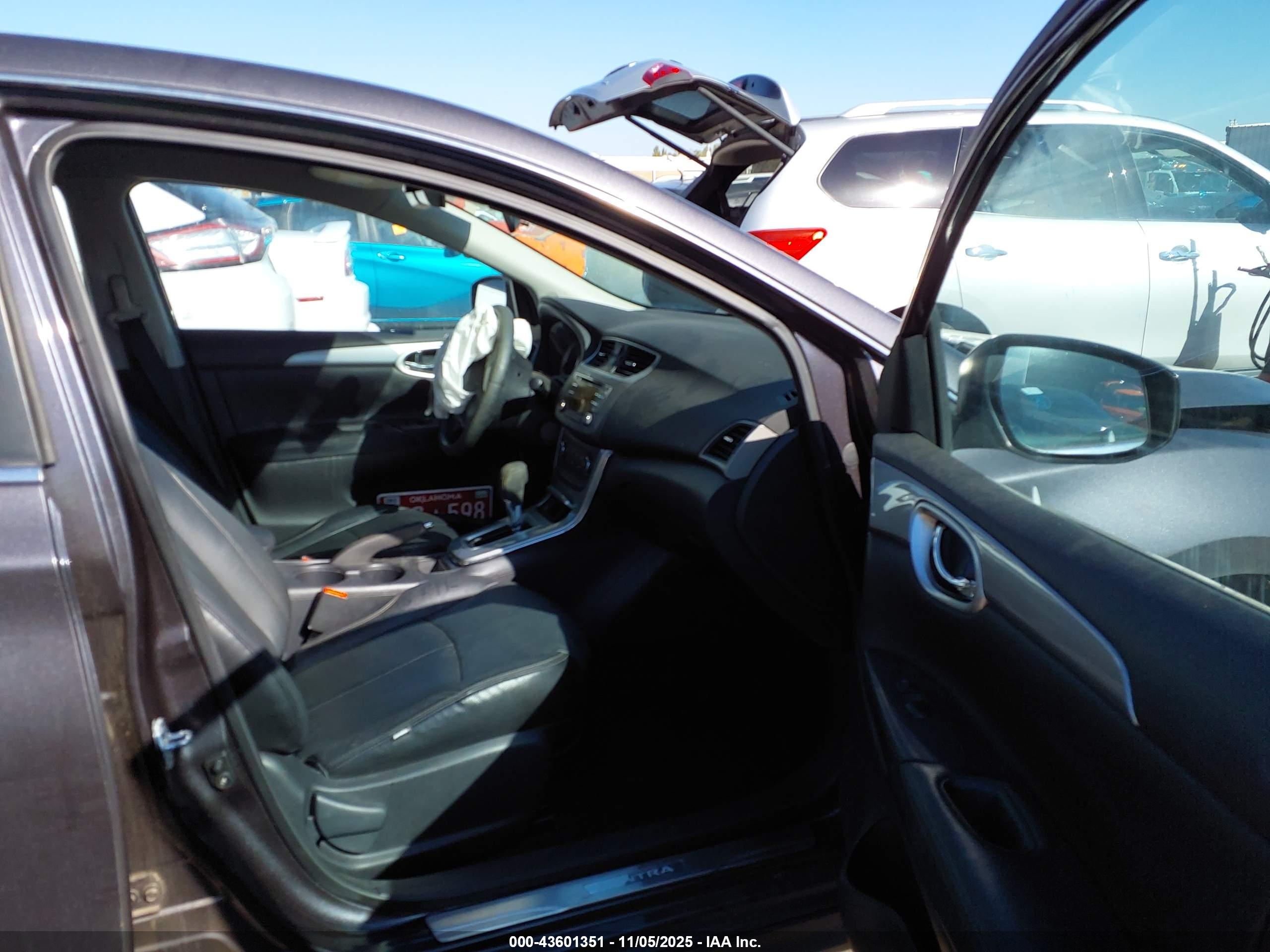 NISSAN SENTRA image 5