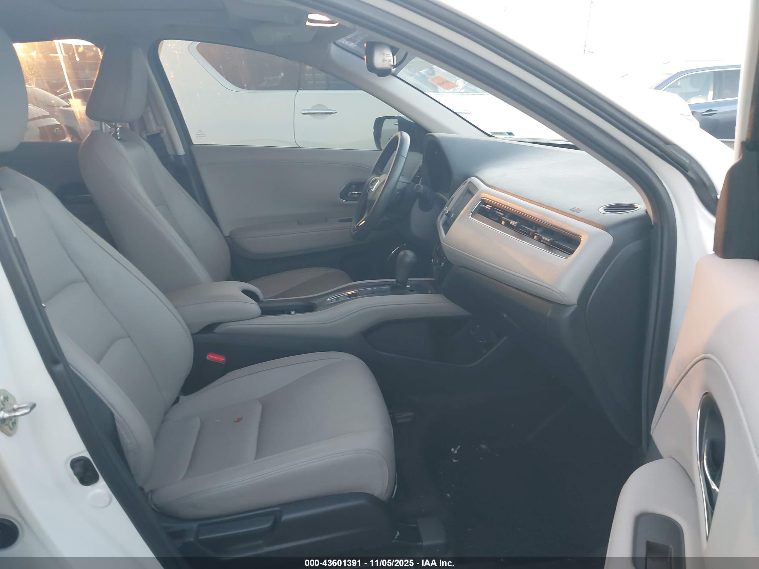 HONDA HR-V image 5