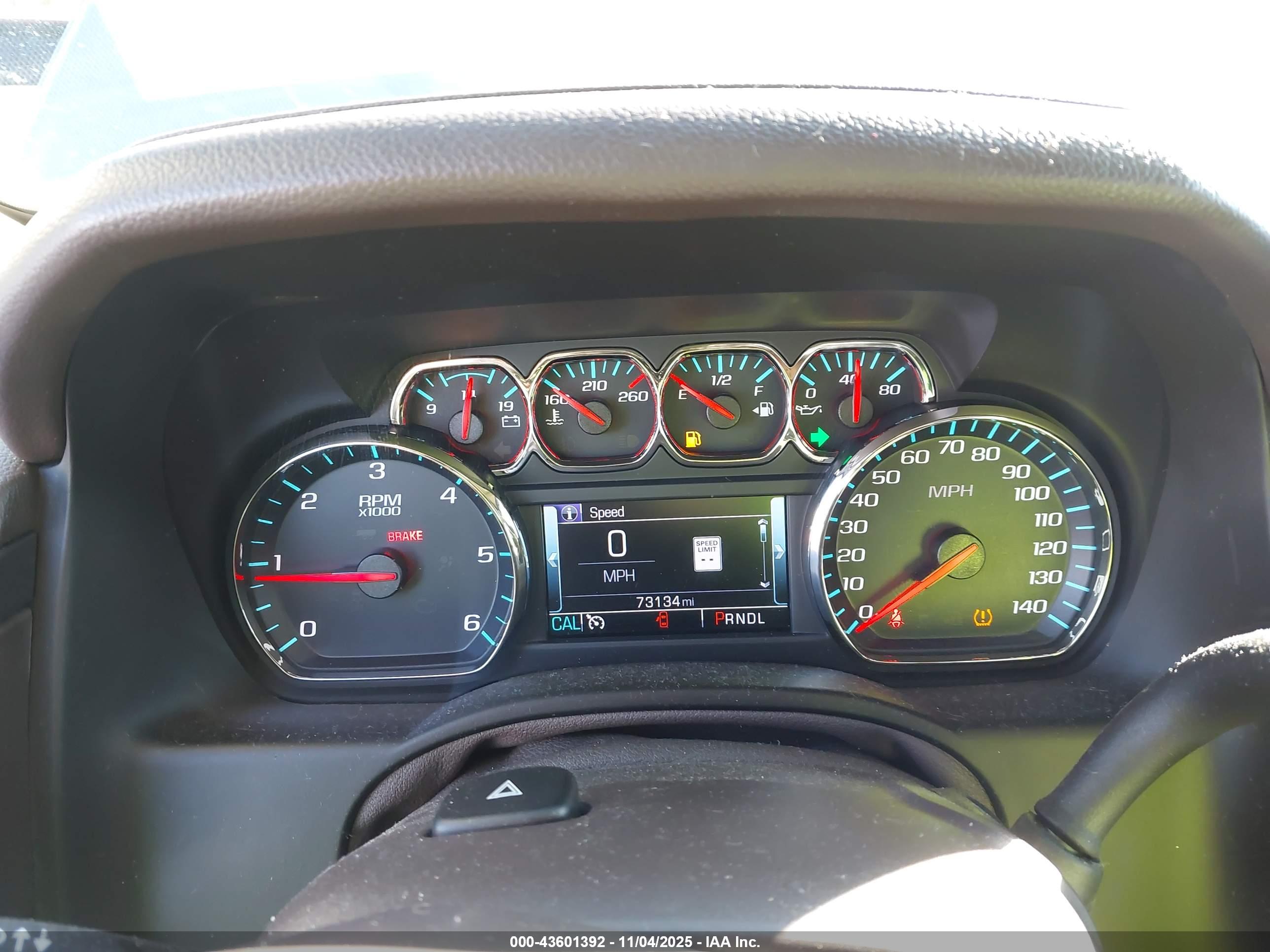 CHEVROLET TAHOE image 7