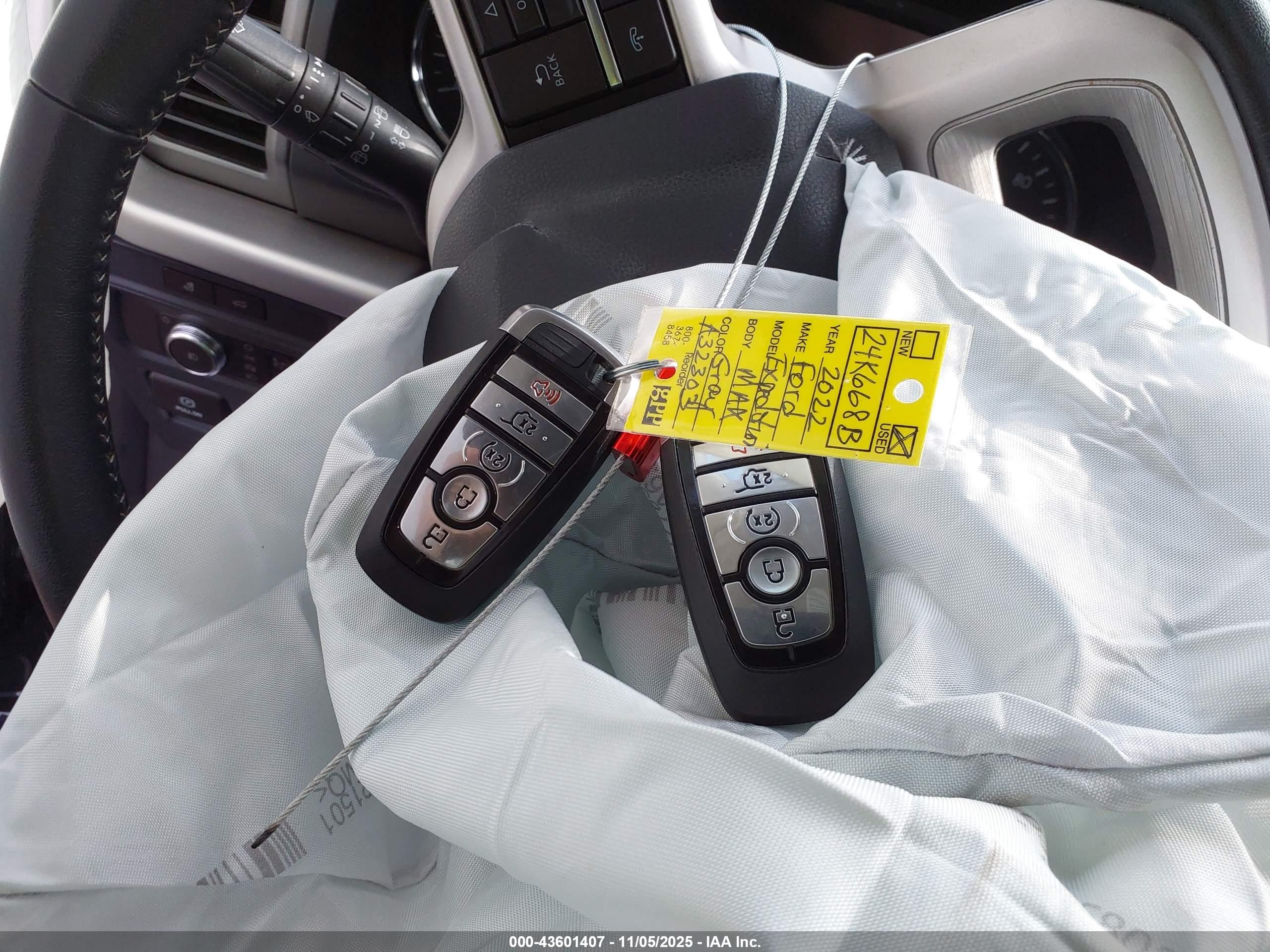 FORD EXPEDITION image 11