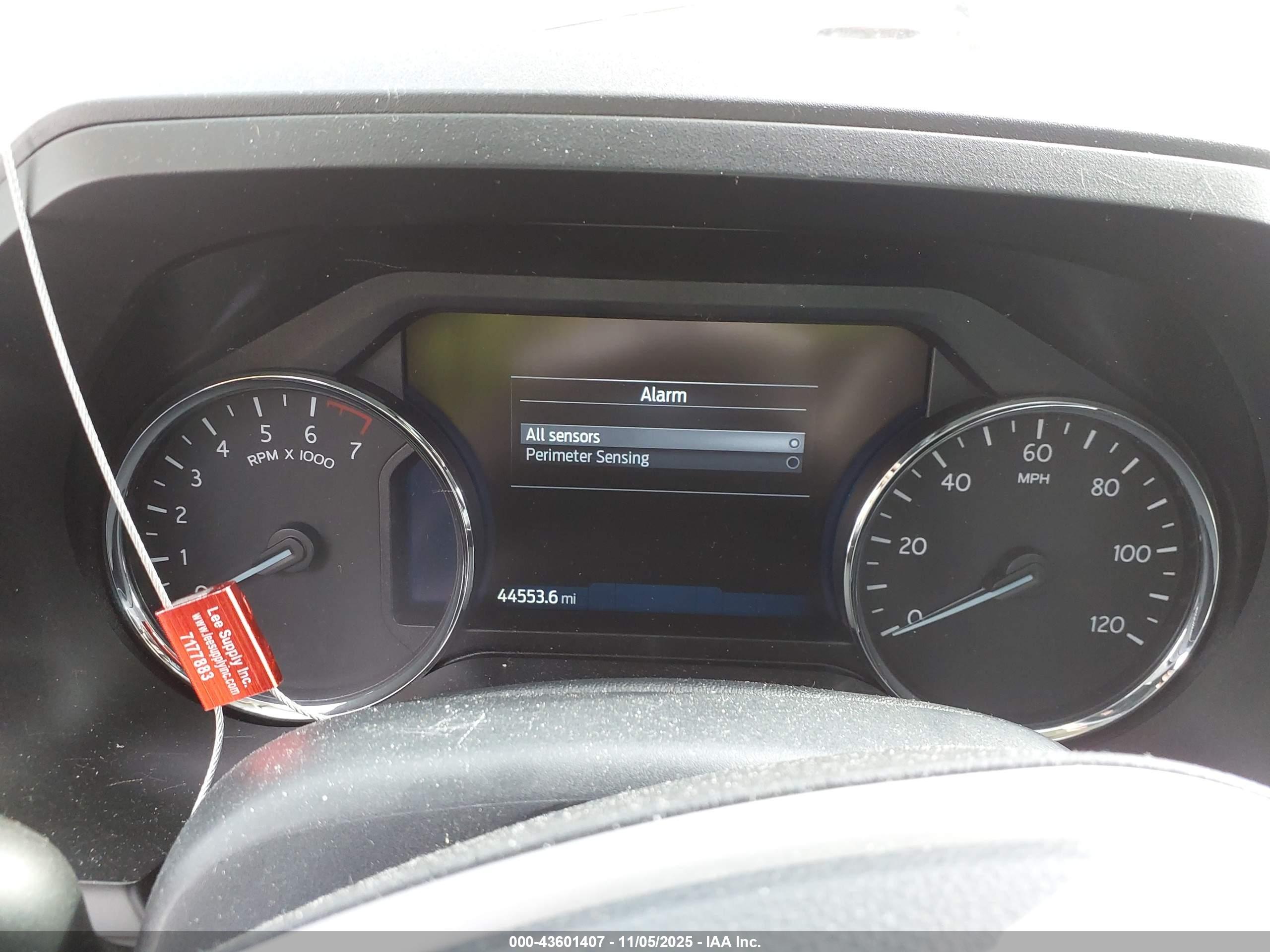 FORD EXPEDITION image 7