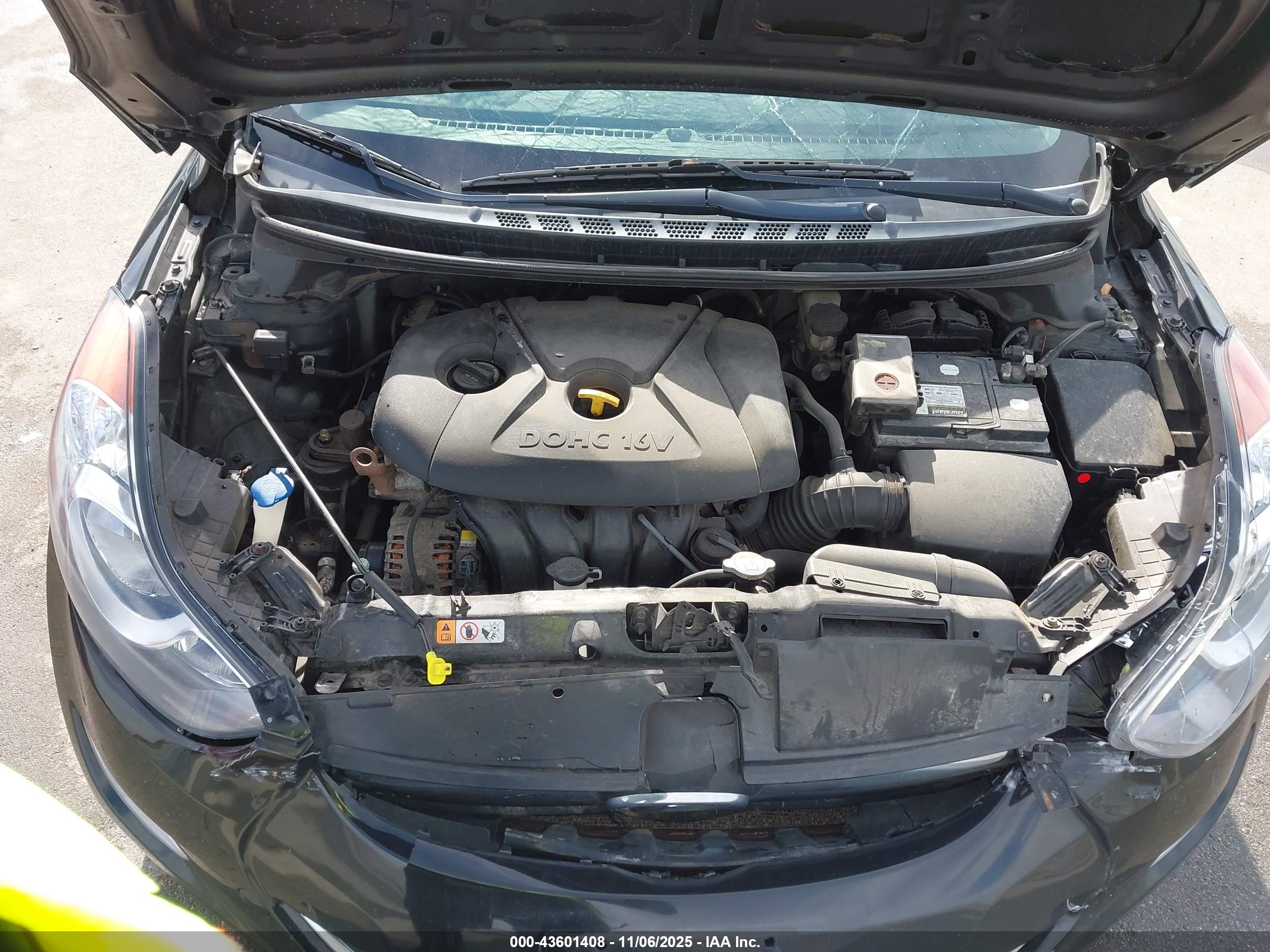 HYUNDAI ELANTRA image 10