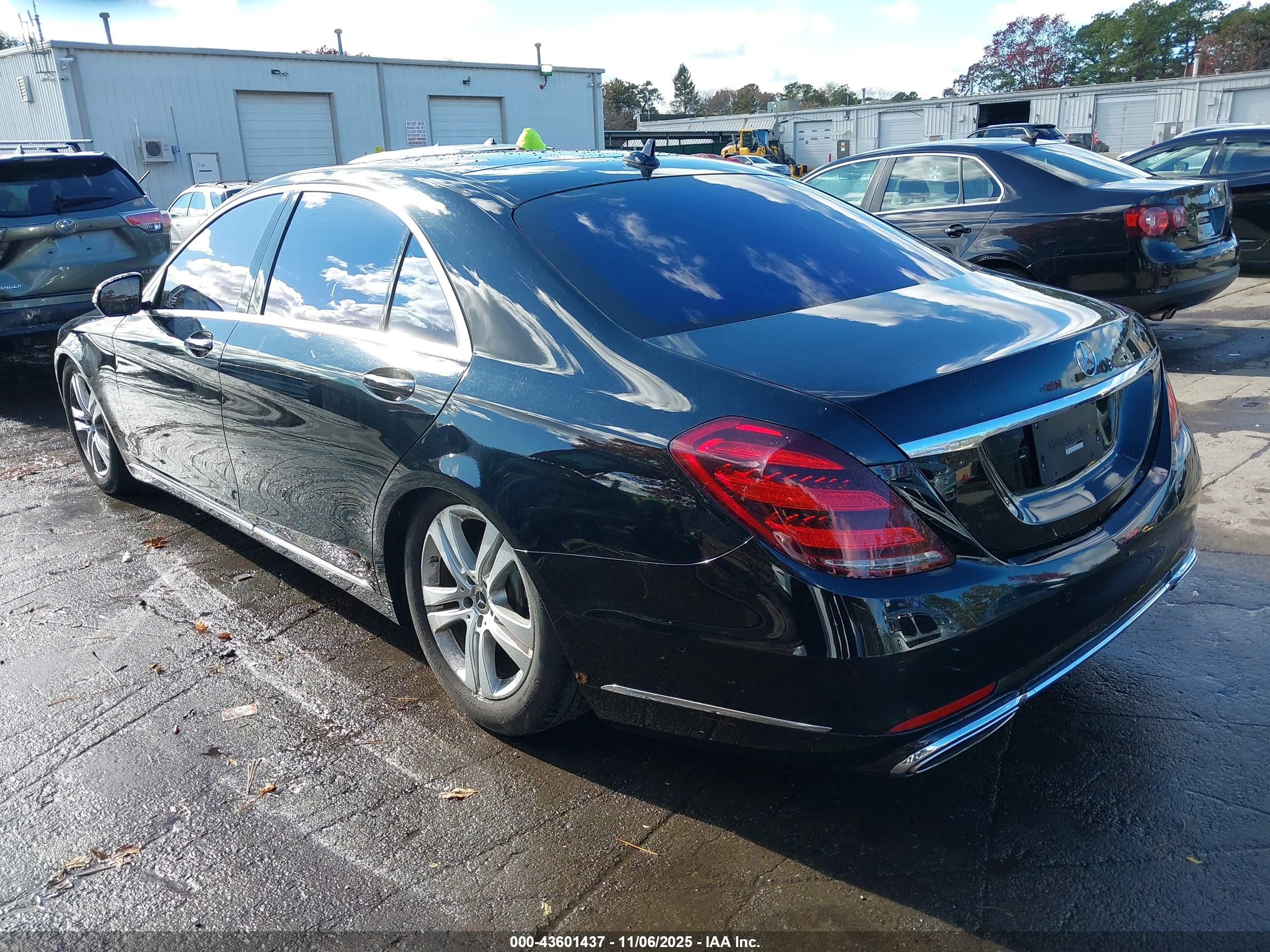 MERCEDES-BENZ S image 3