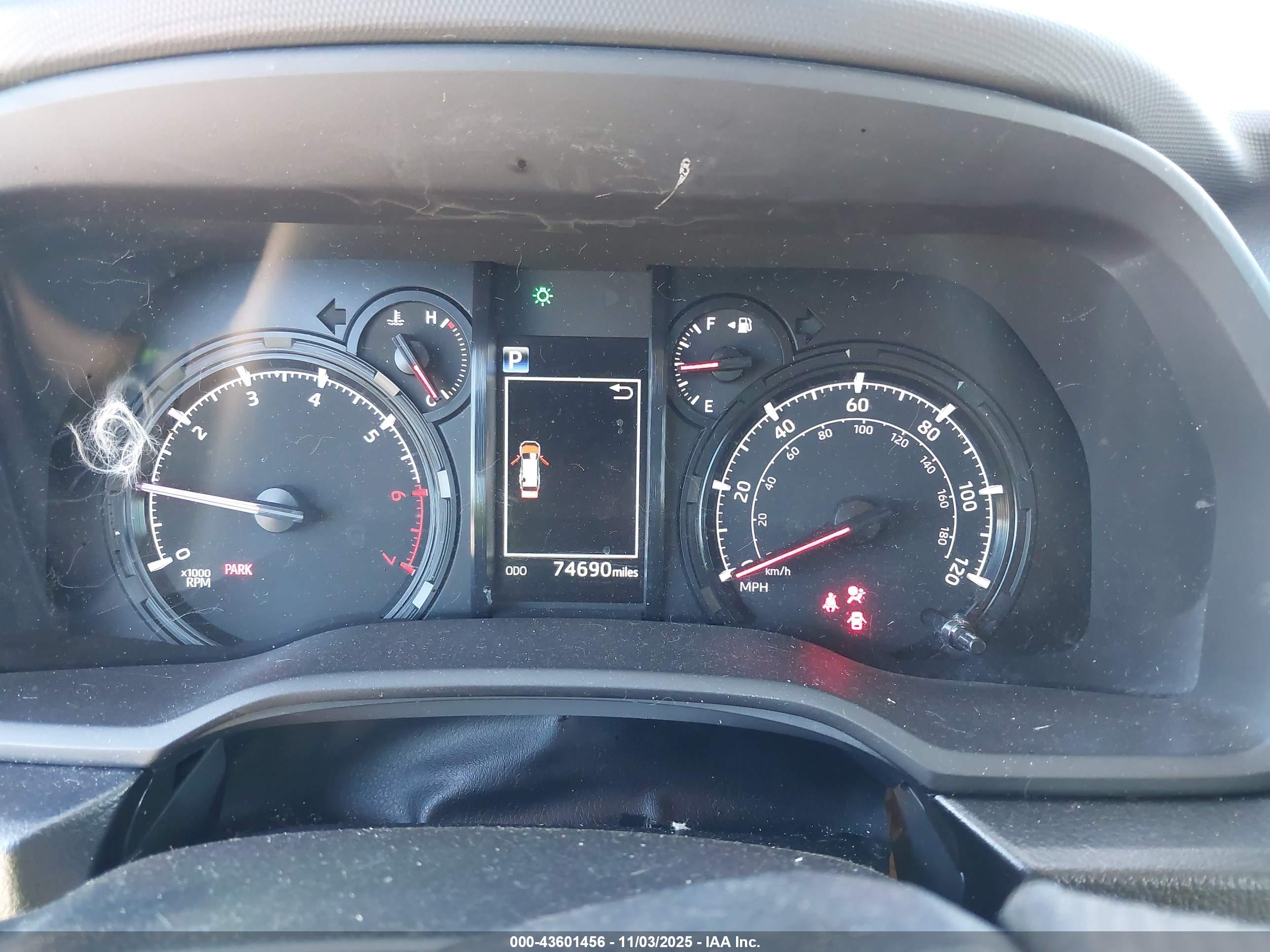 TOYOTA 4RUNNER image 7