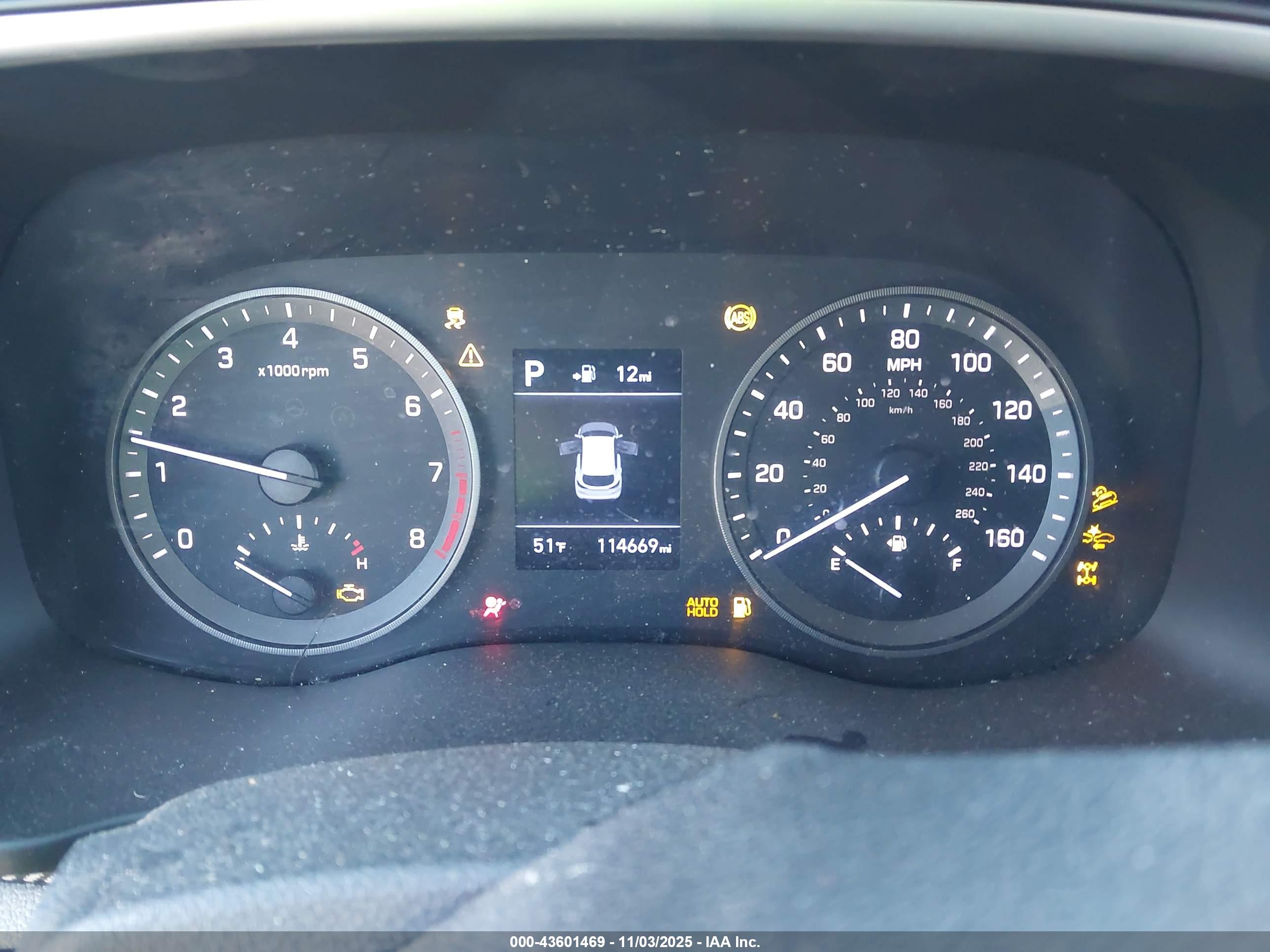 HYUNDAI TUCSON image 7