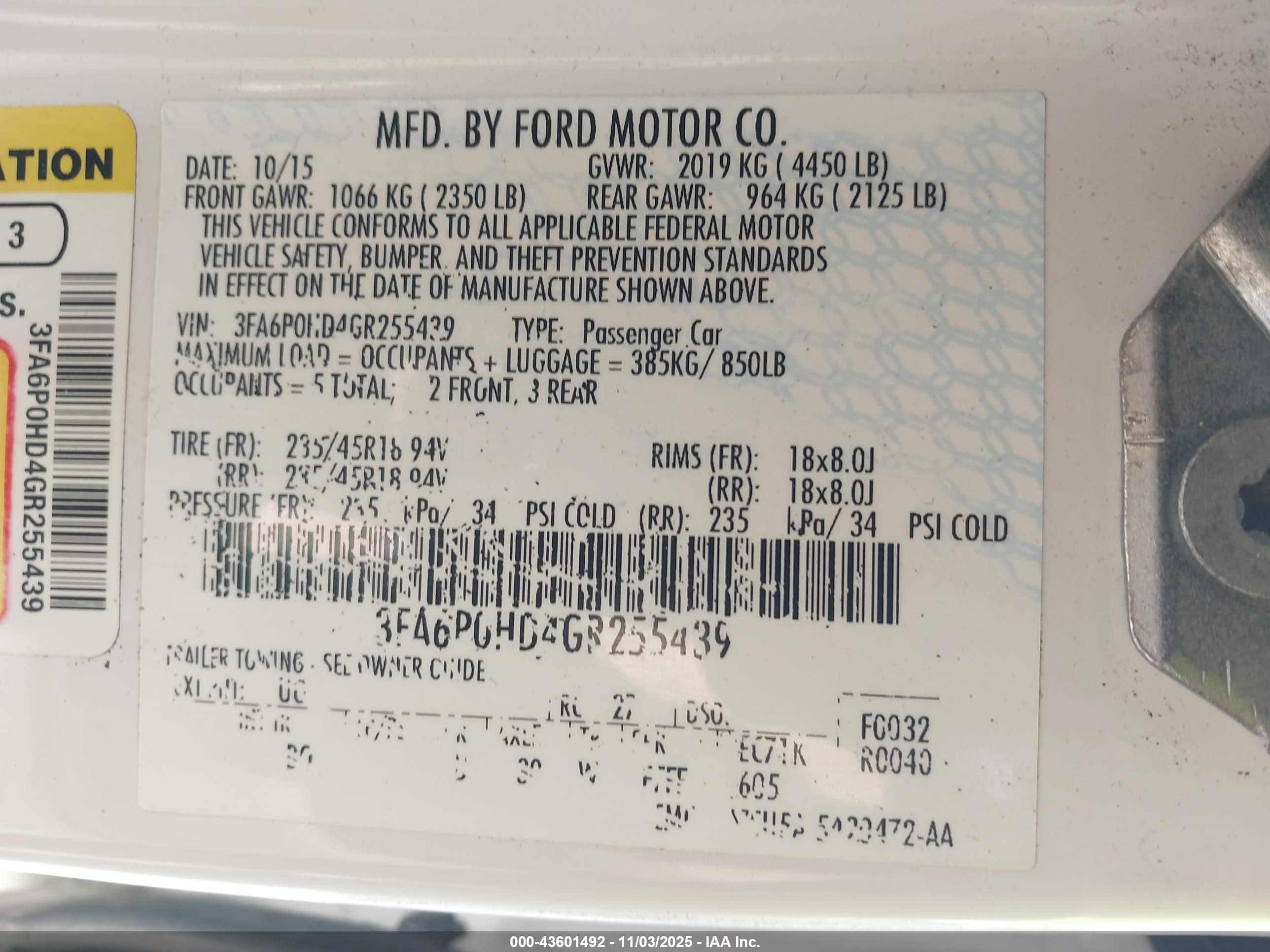 FORD FUSION image 9