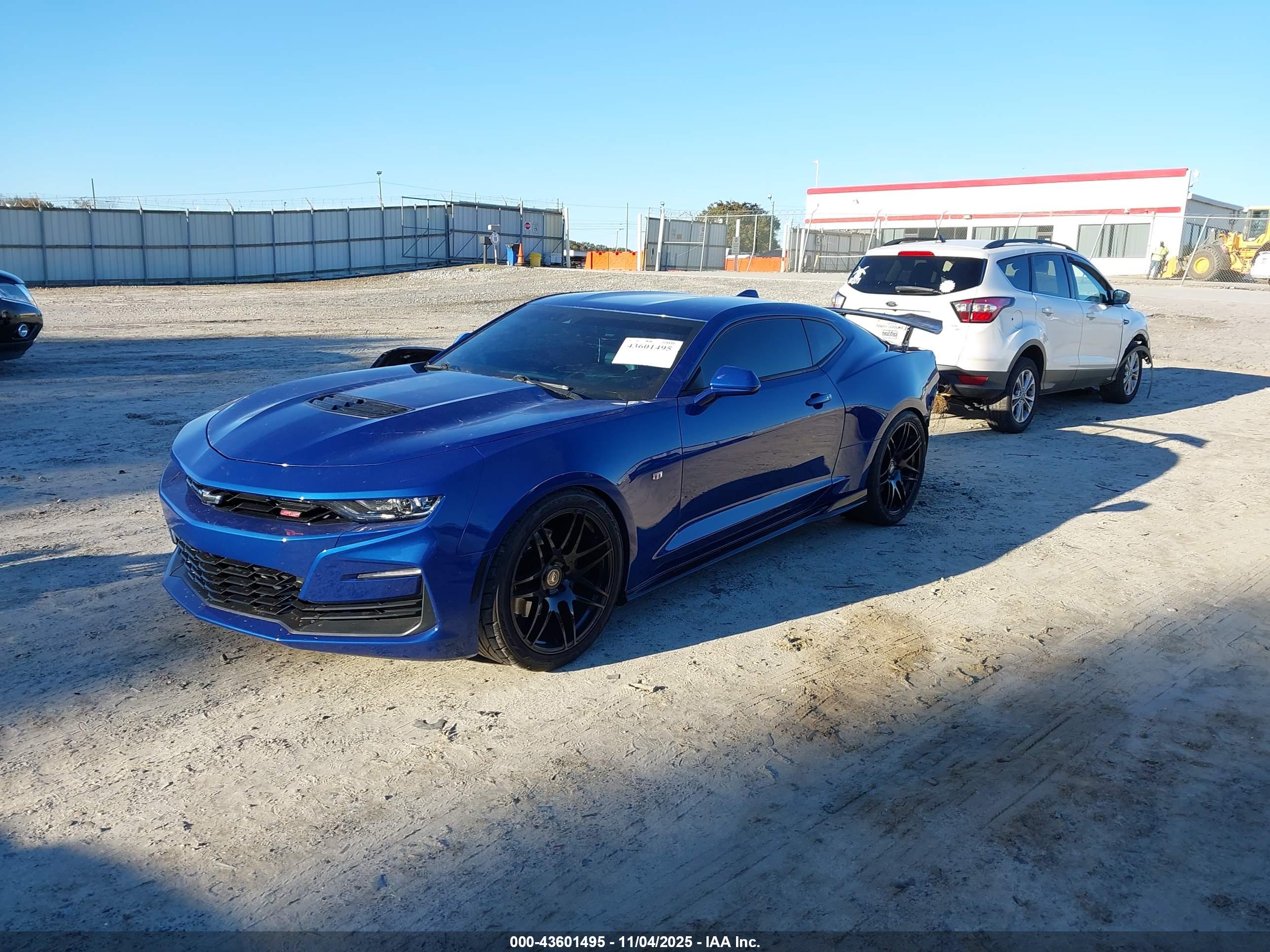 CHEVROLET CAMARO image 2