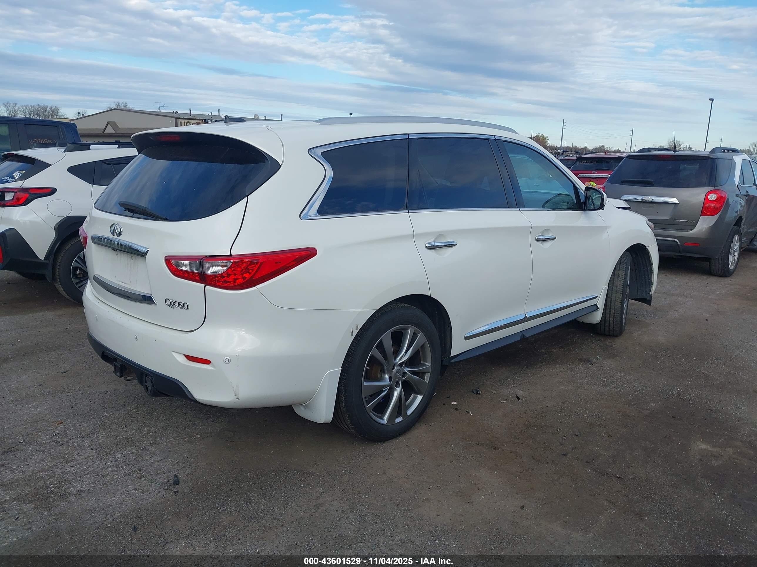 INFINITI QX60 image 4