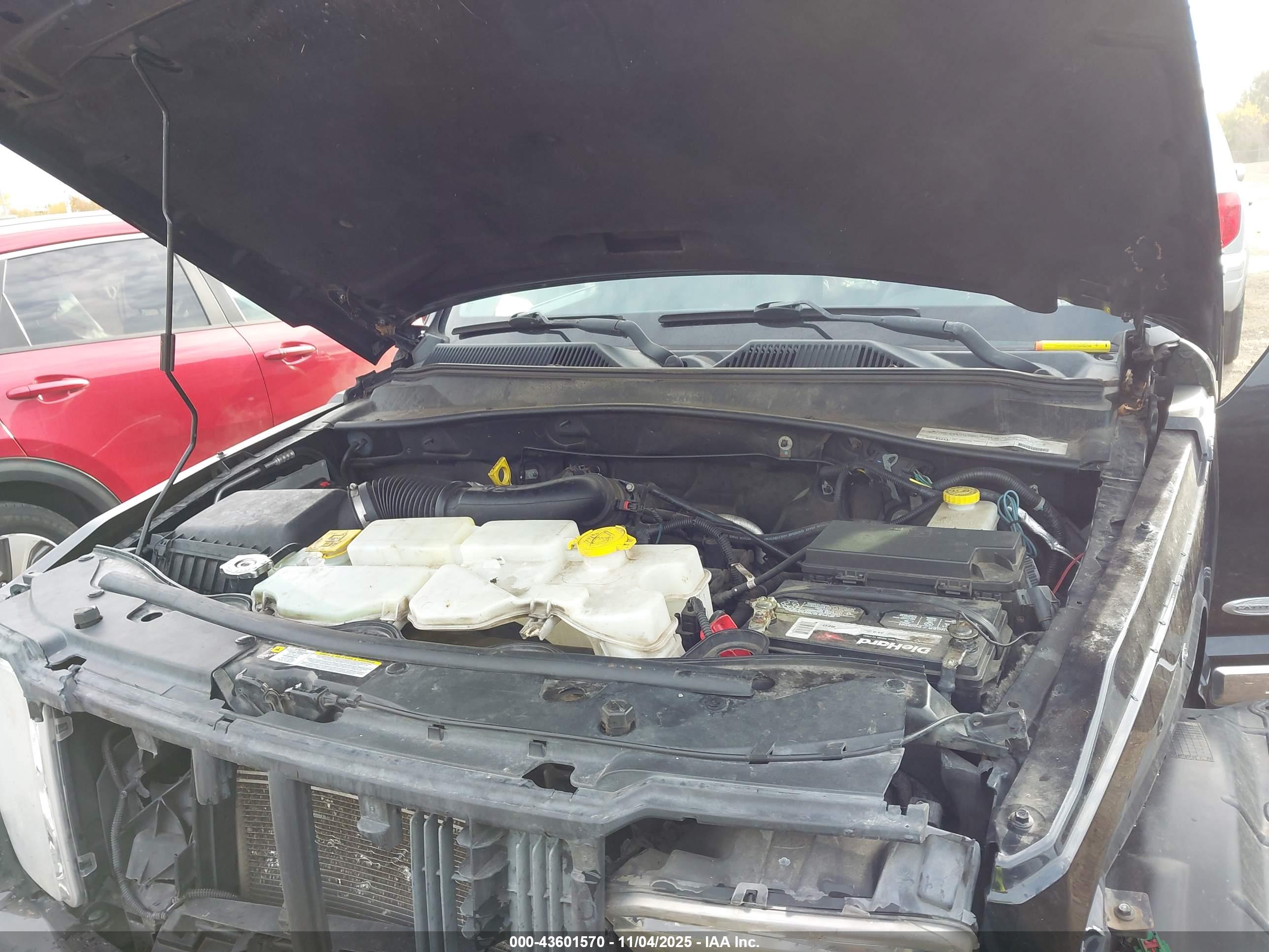 JEEP LIBERTY image 10