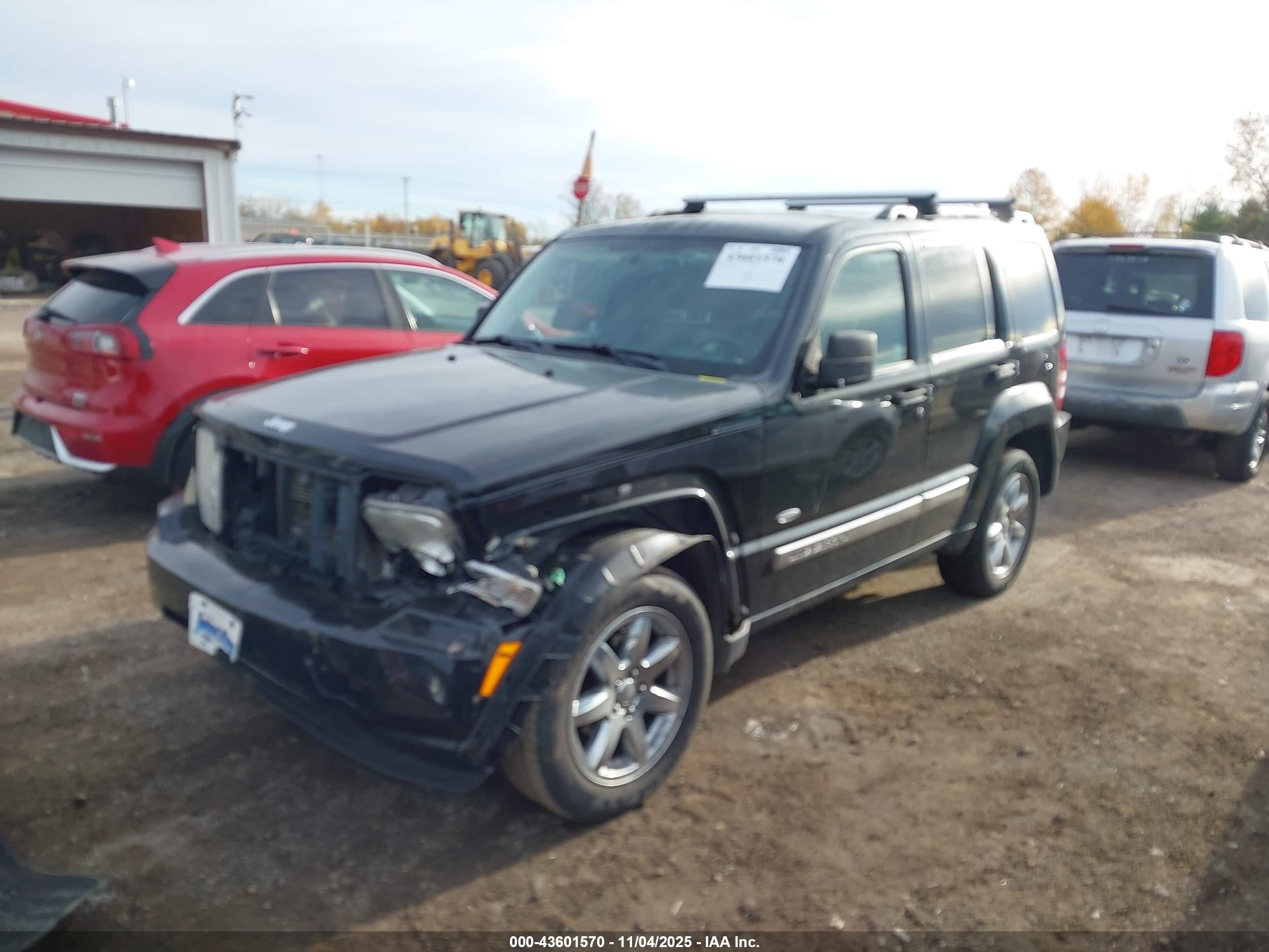 JEEP LIBERTY image 2