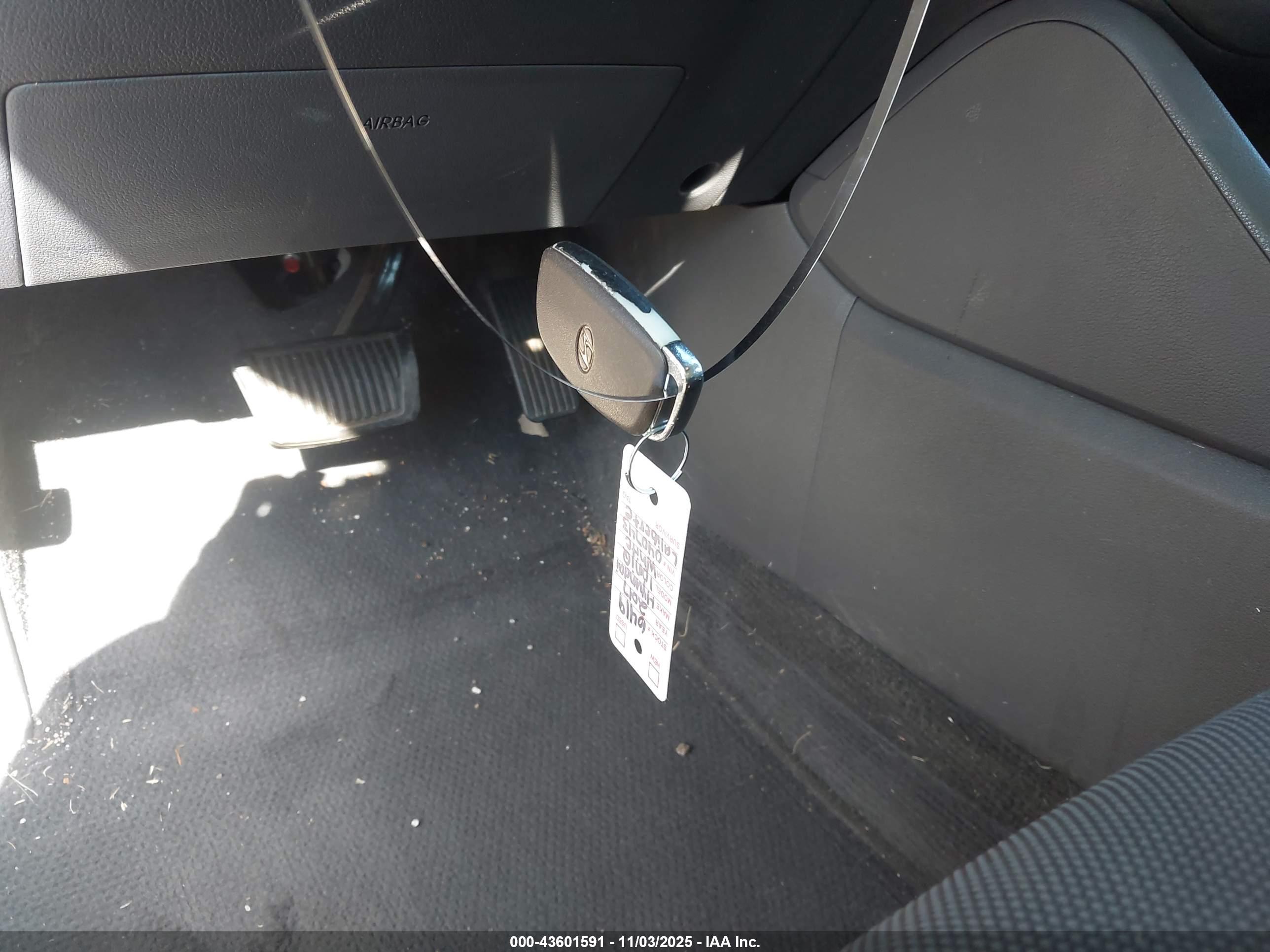 HYUNDAI IONIQ image 11