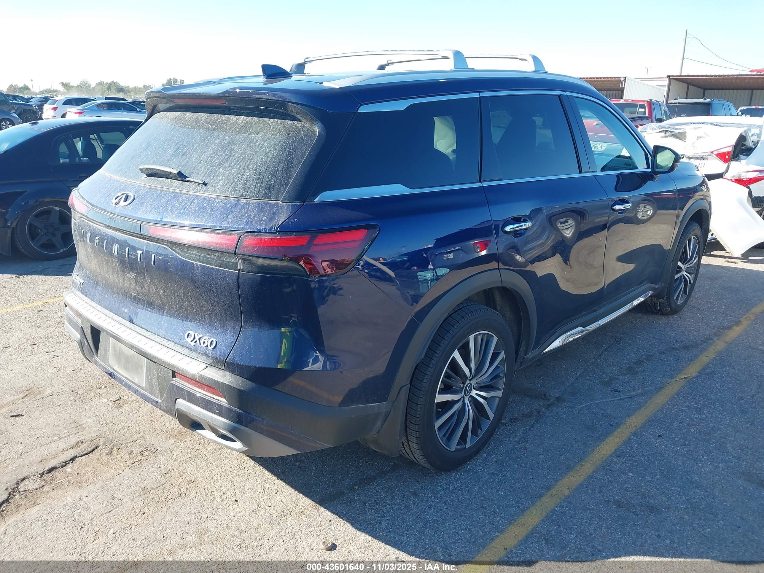 INFINITI QX60 image 4