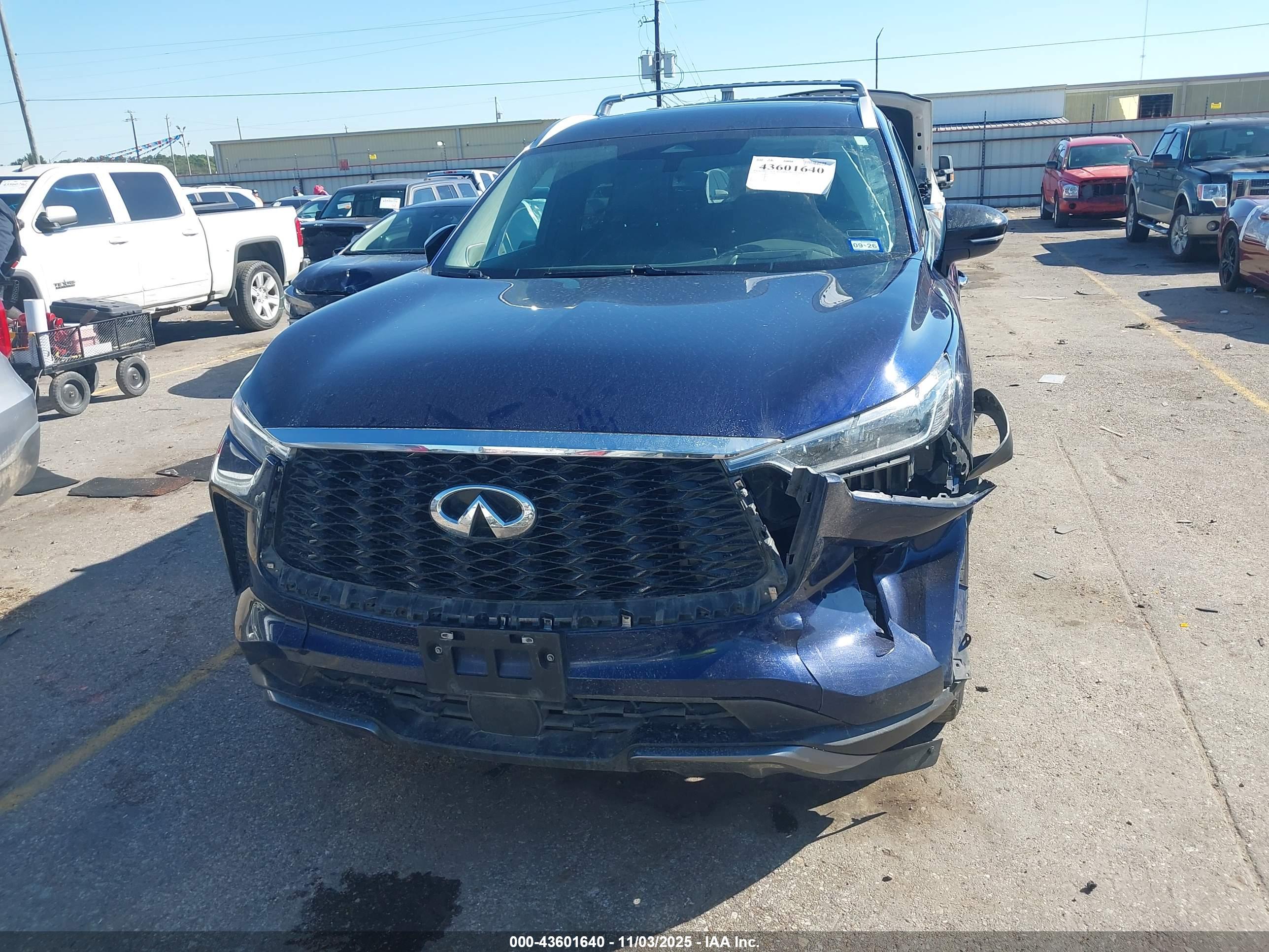 INFINITI QX60 image 6