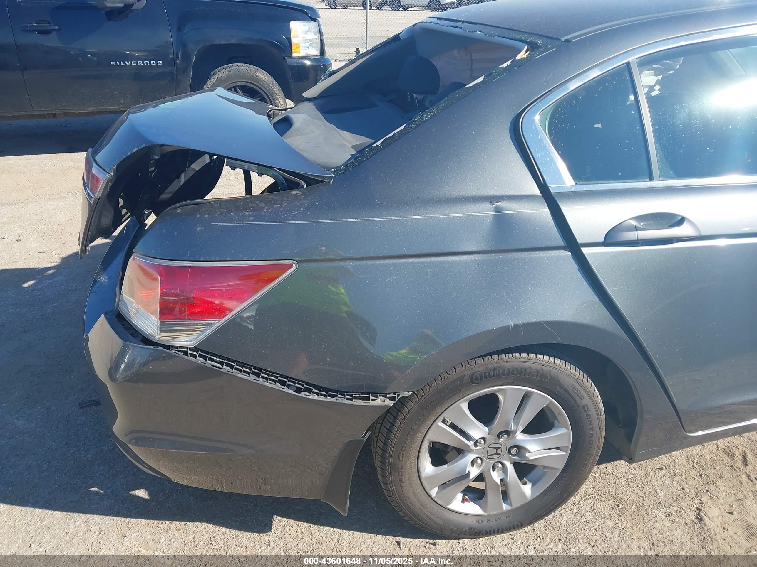 HONDA ACCORD image 6