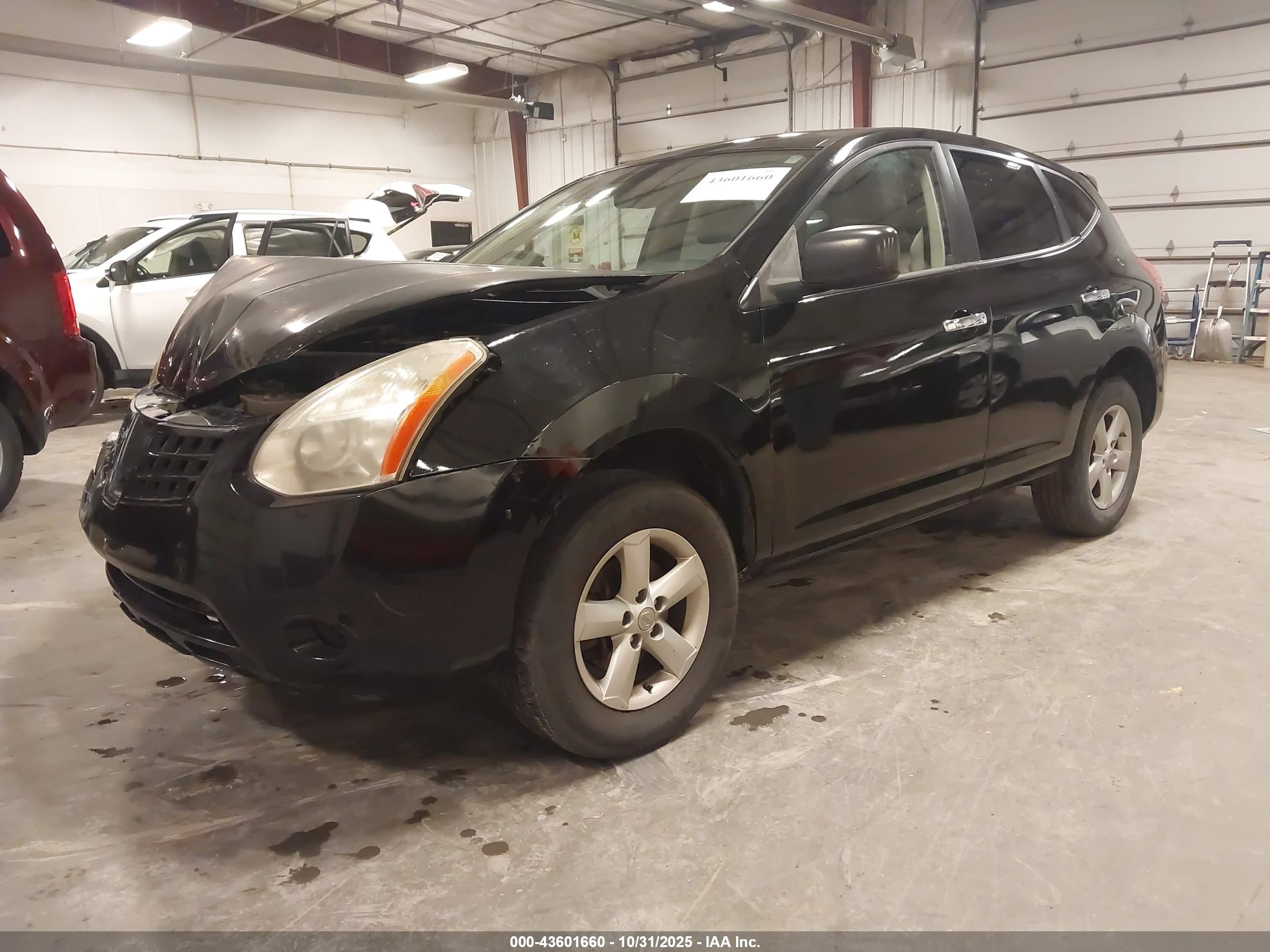 NISSAN ROGUE image 2