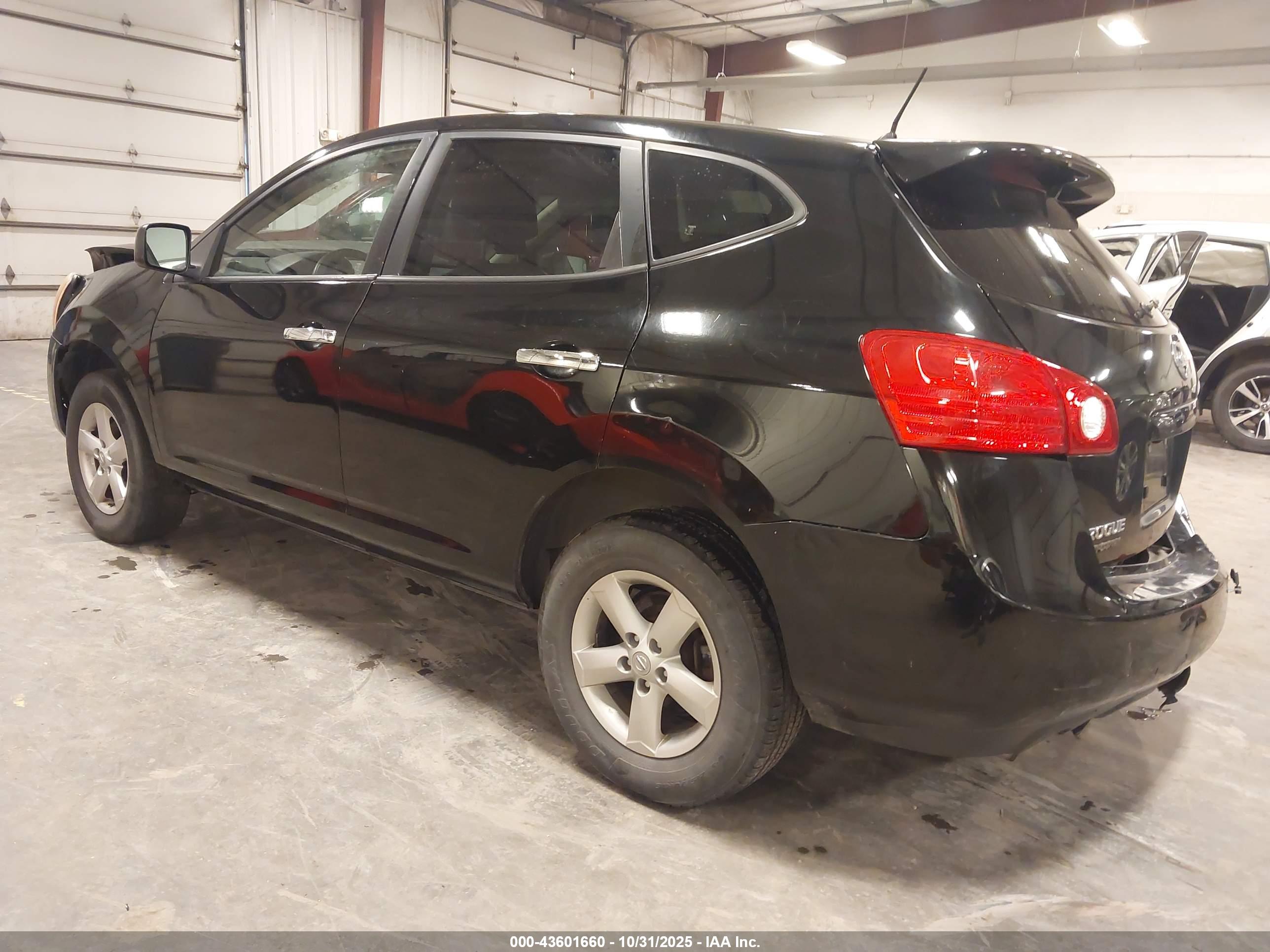 NISSAN ROGUE image 3