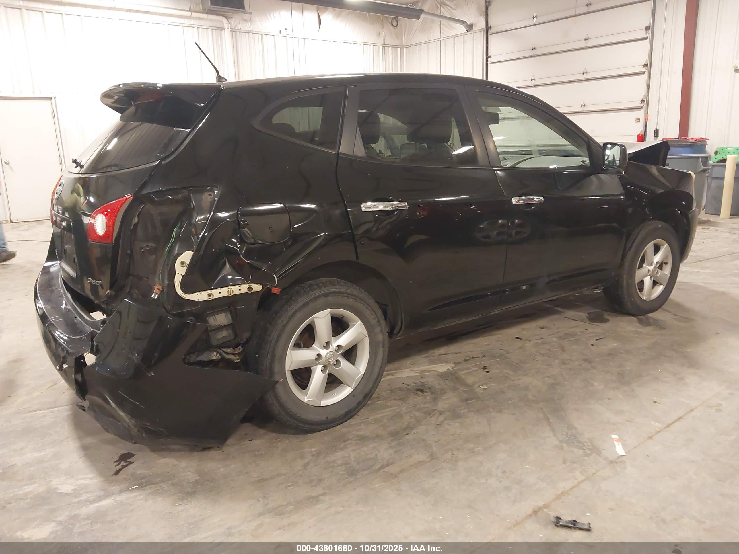 NISSAN ROGUE image 4