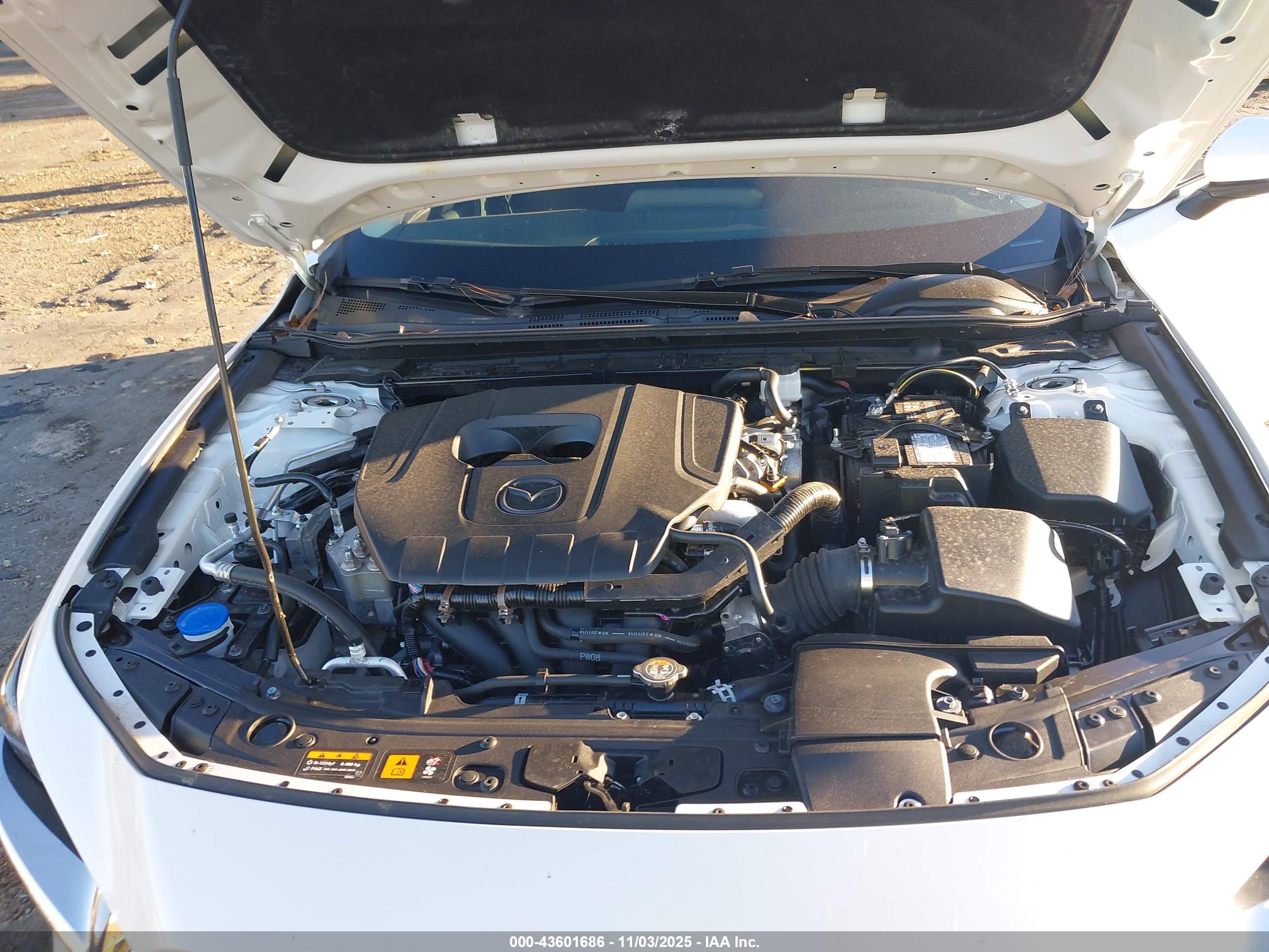 MAZDA MAZDA3 image 10