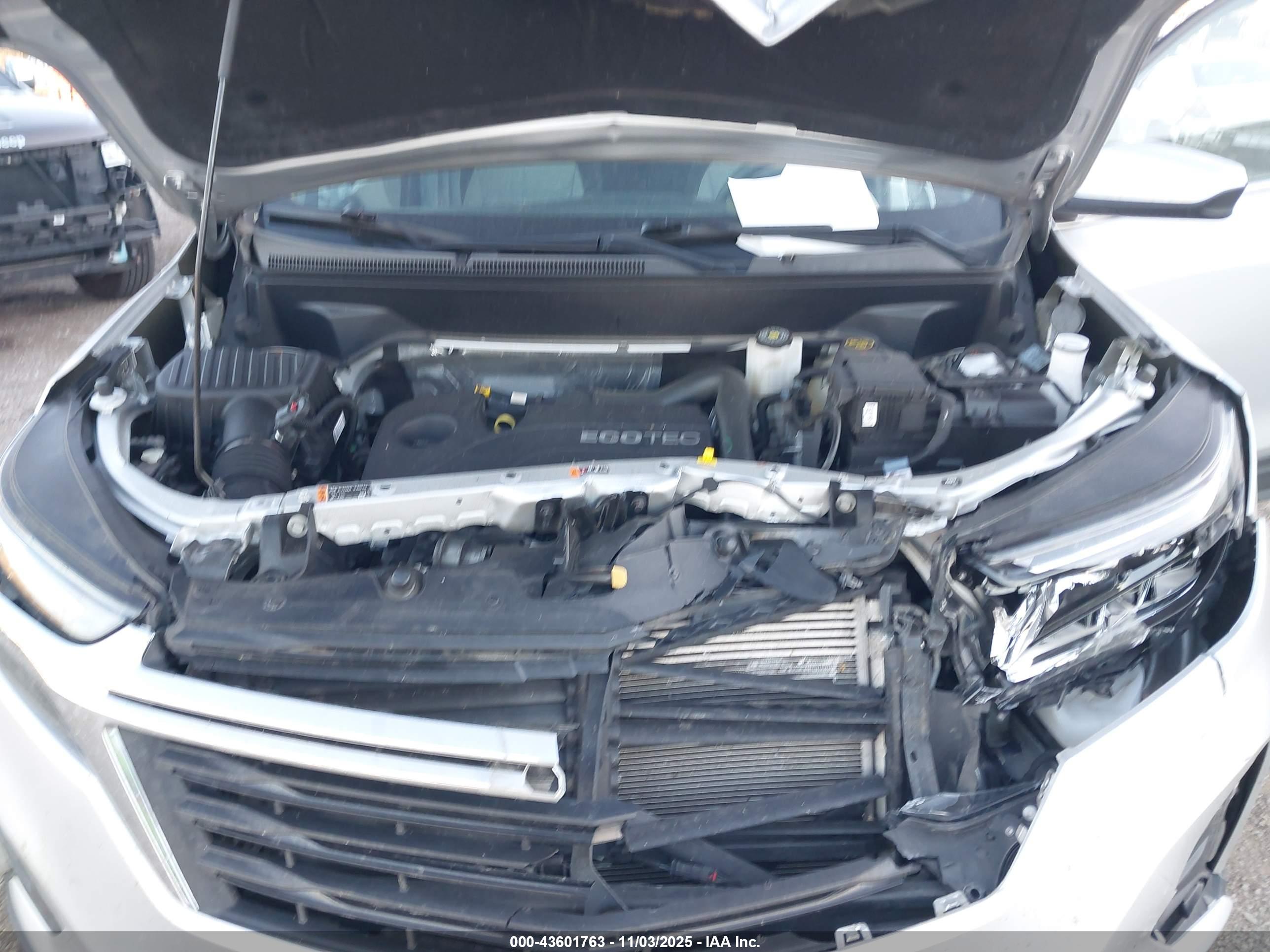 CHEVROLET EQUINOX image 10