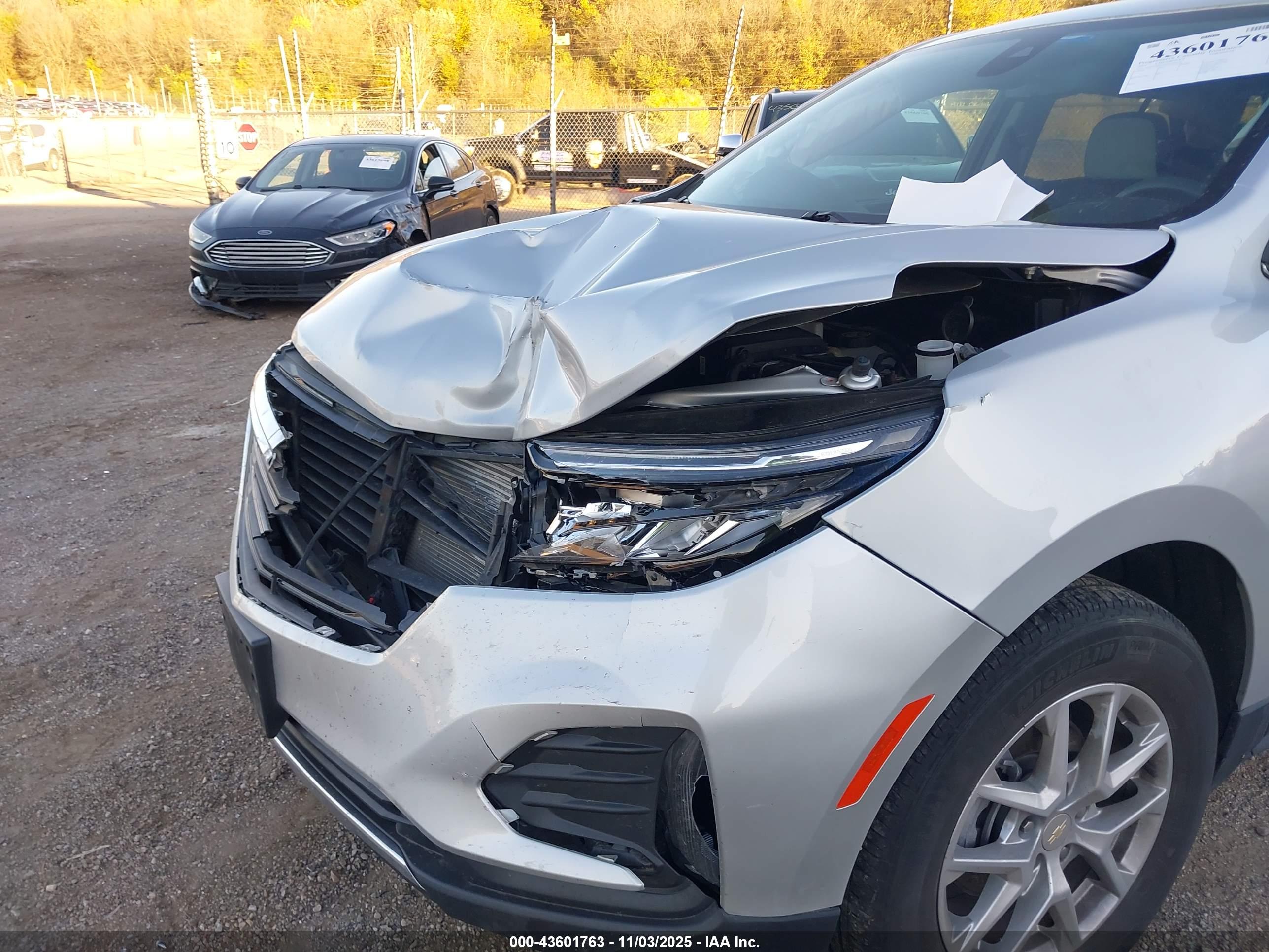 CHEVROLET EQUINOX image 6