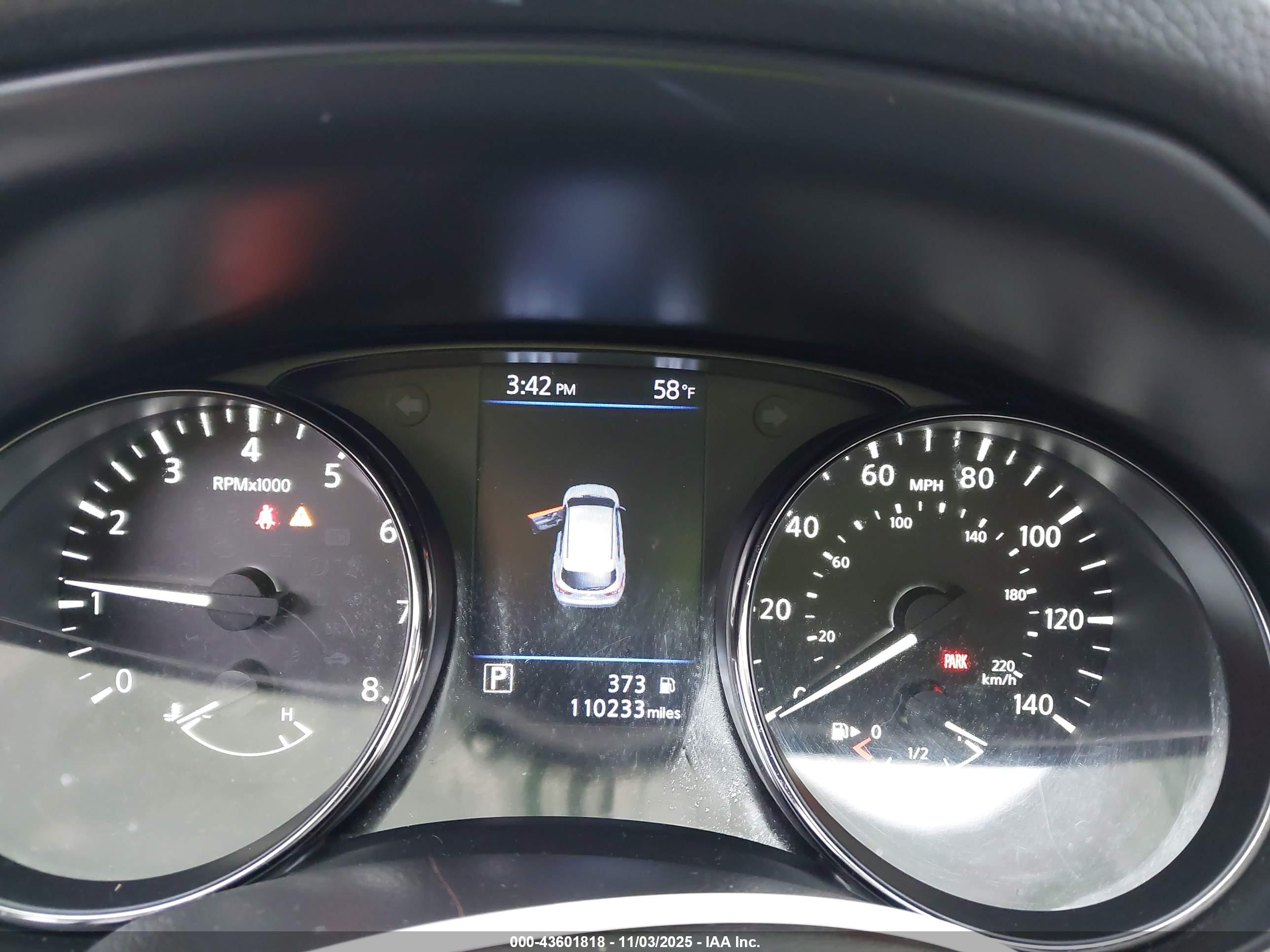 NISSAN ROGUE image 7