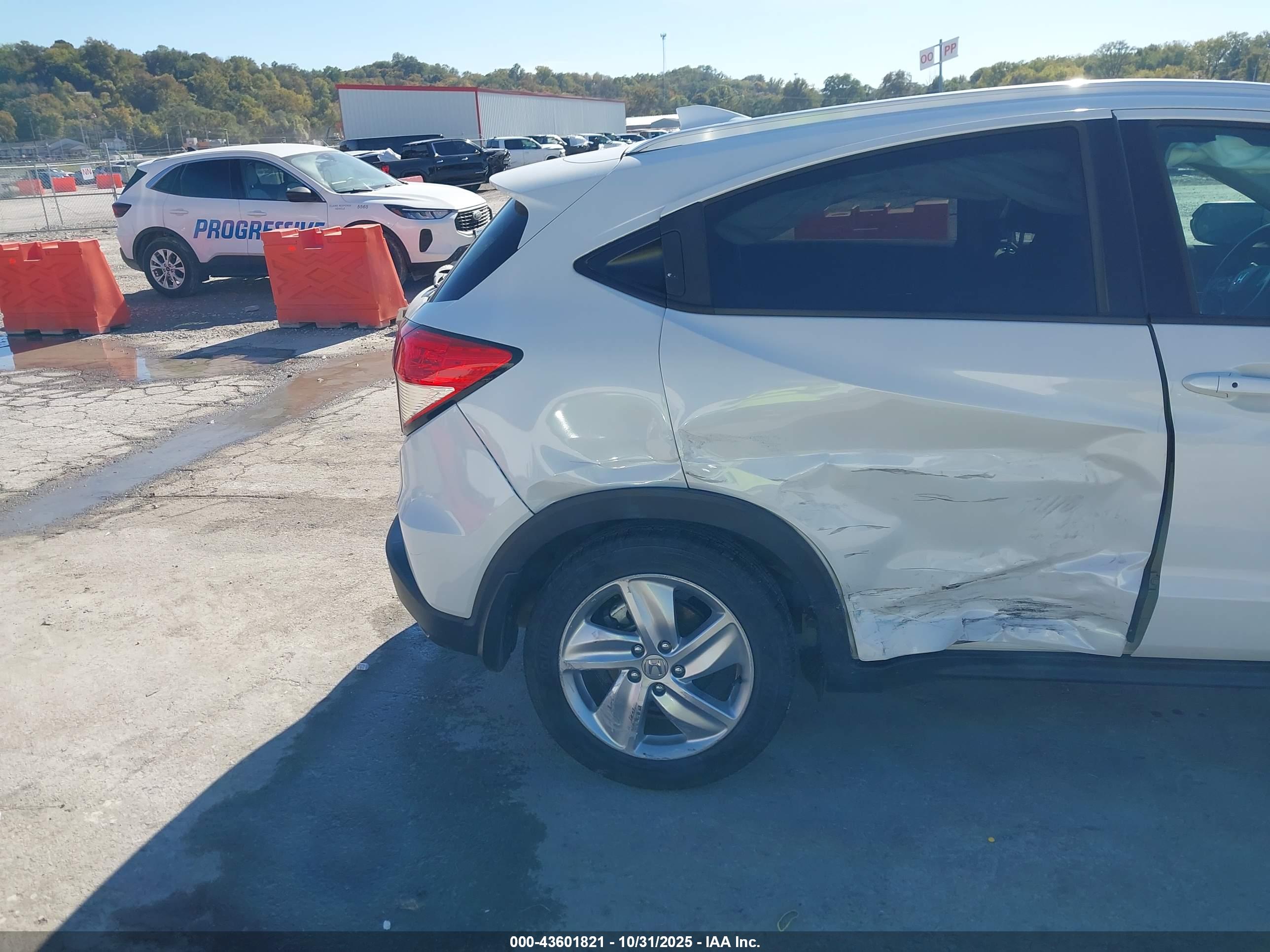 HONDA HR-V image 6