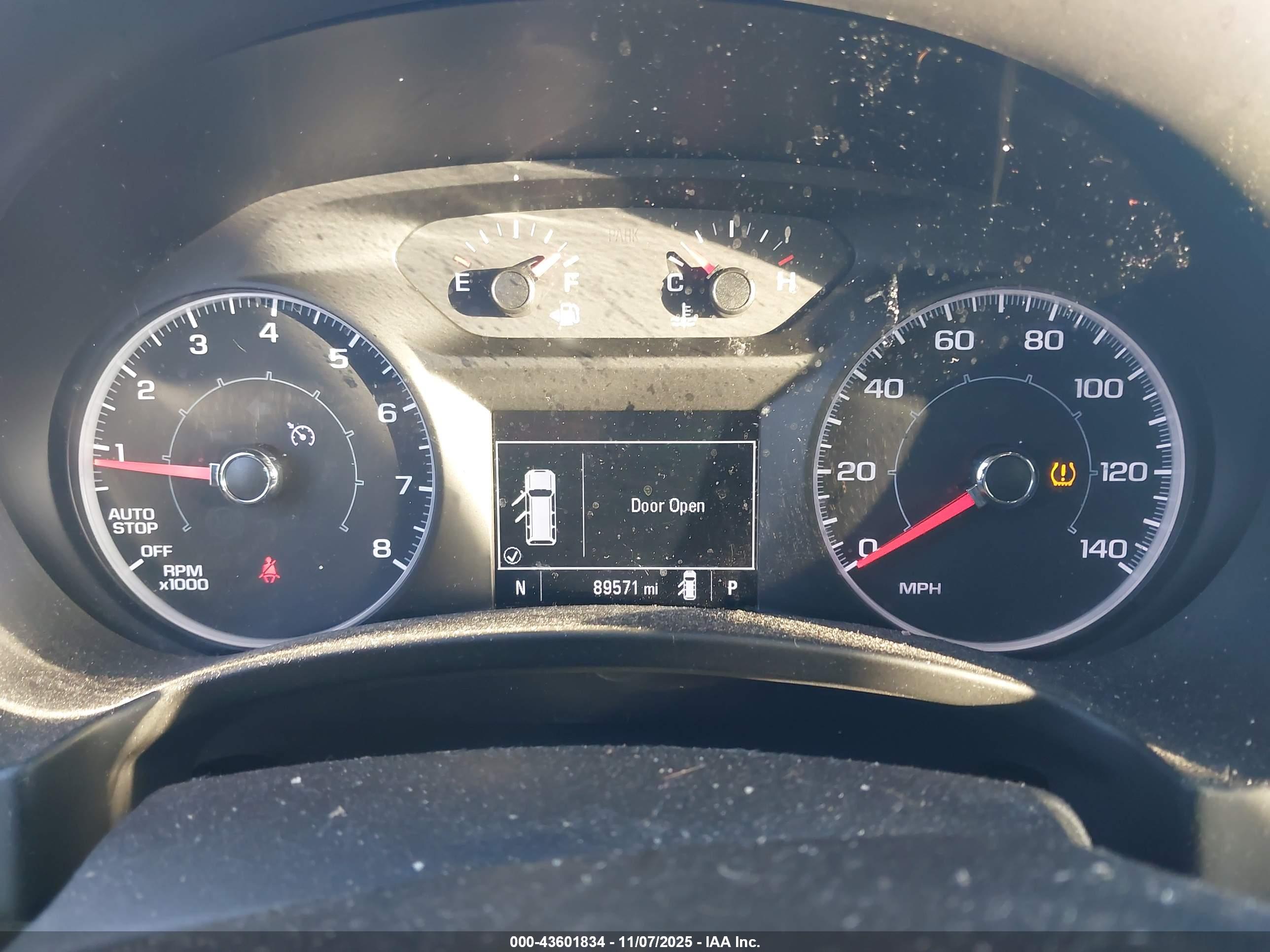 GMC TERRAIN image 7