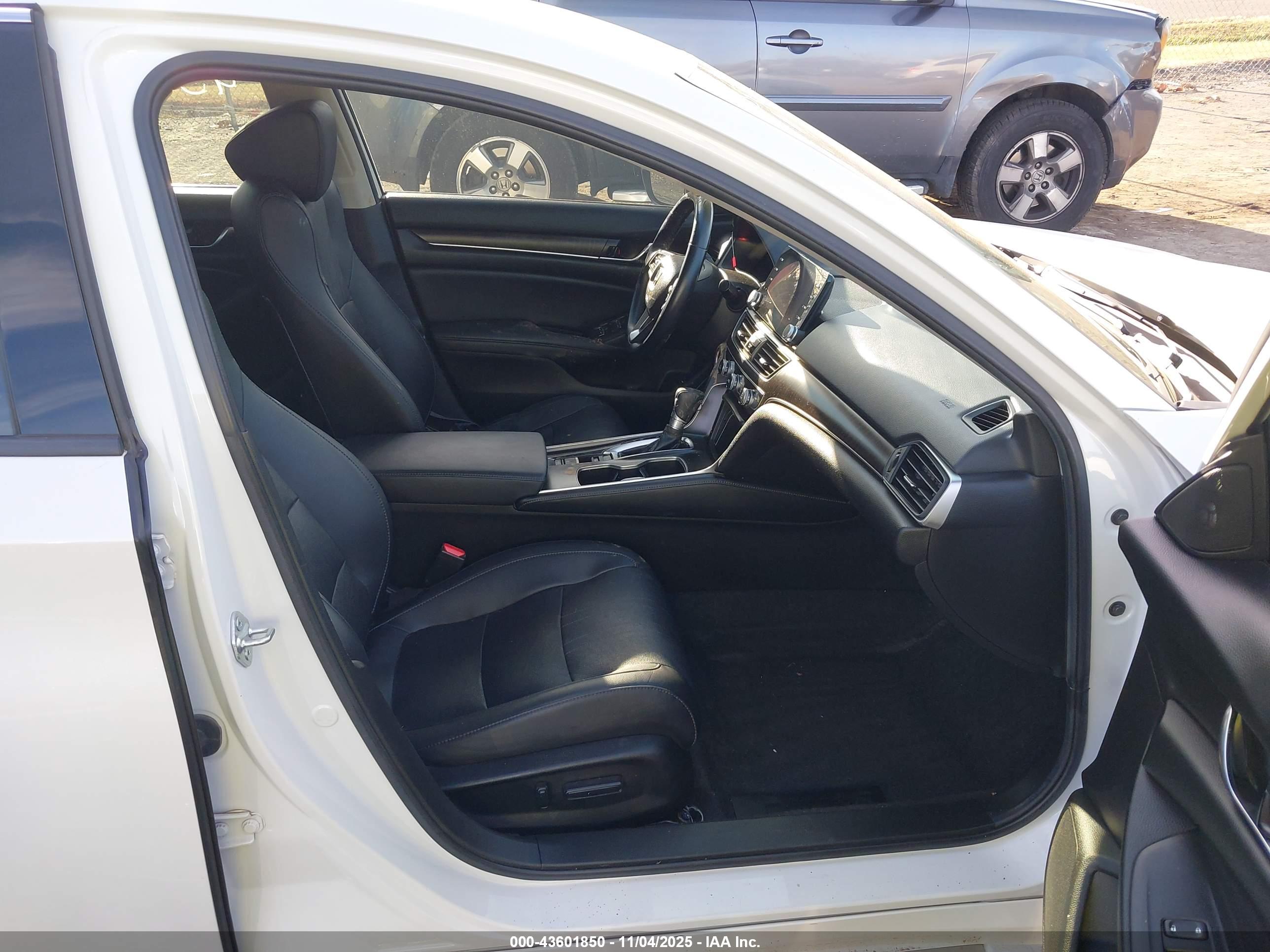 HONDA ACCORD image 5