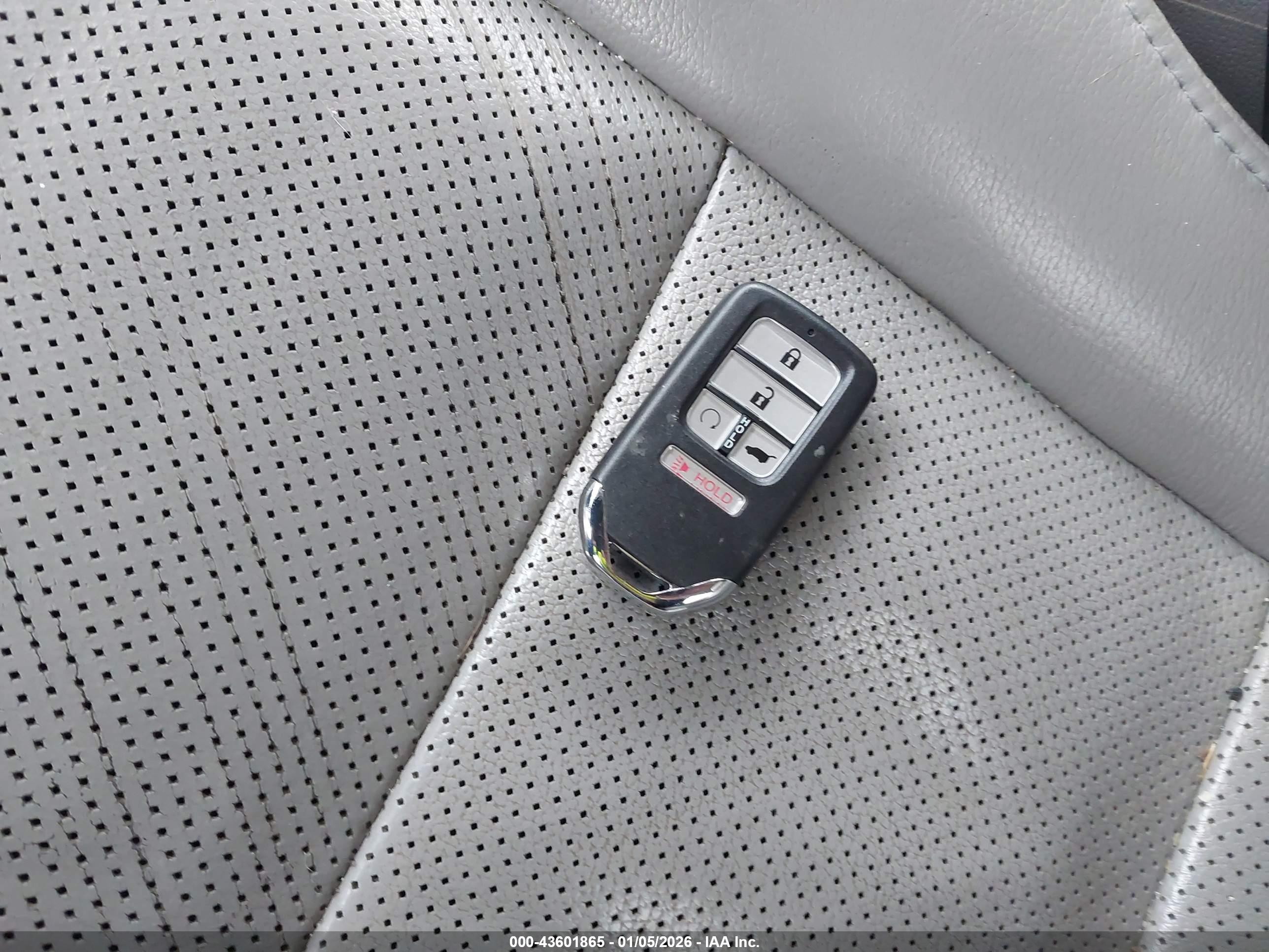 HONDA PILOT image 11