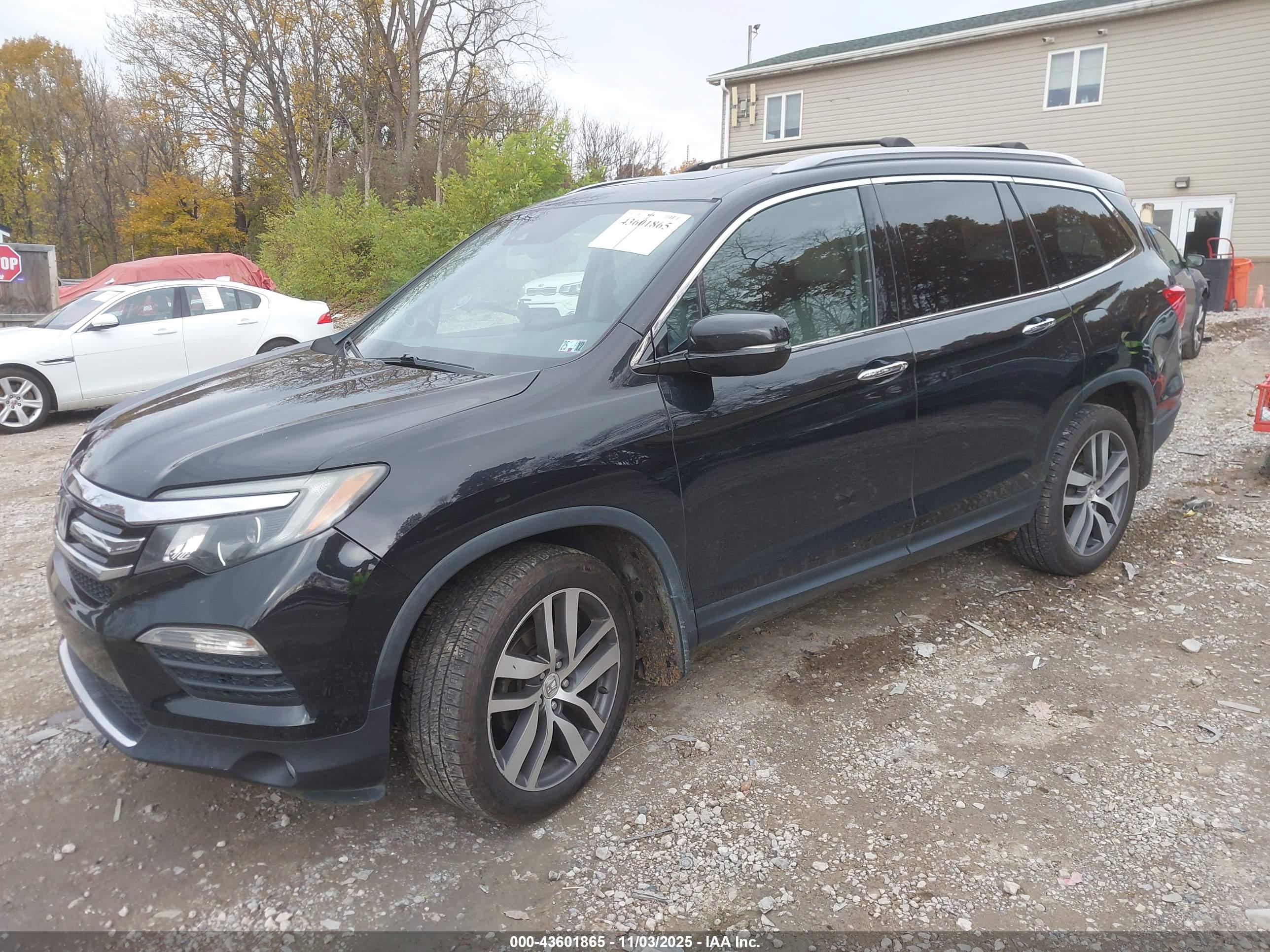 HONDA PILOT image 2