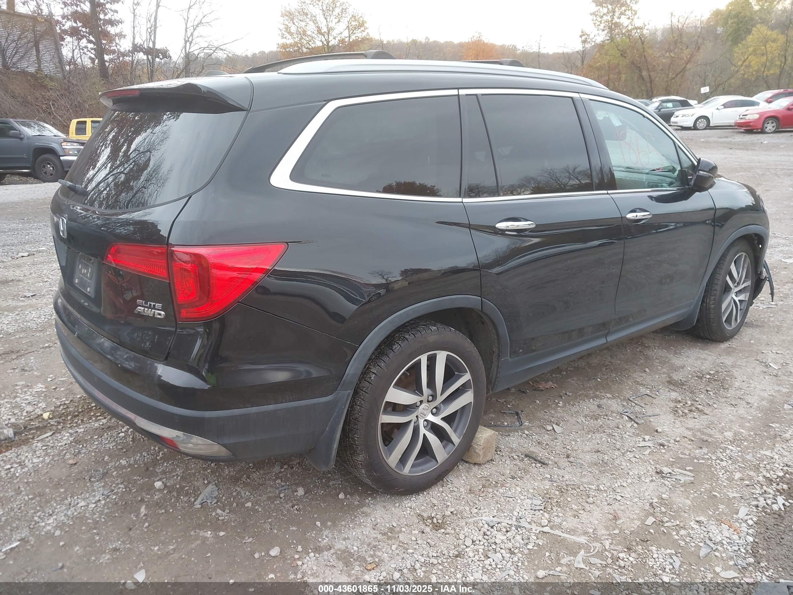 HONDA PILOT image 4