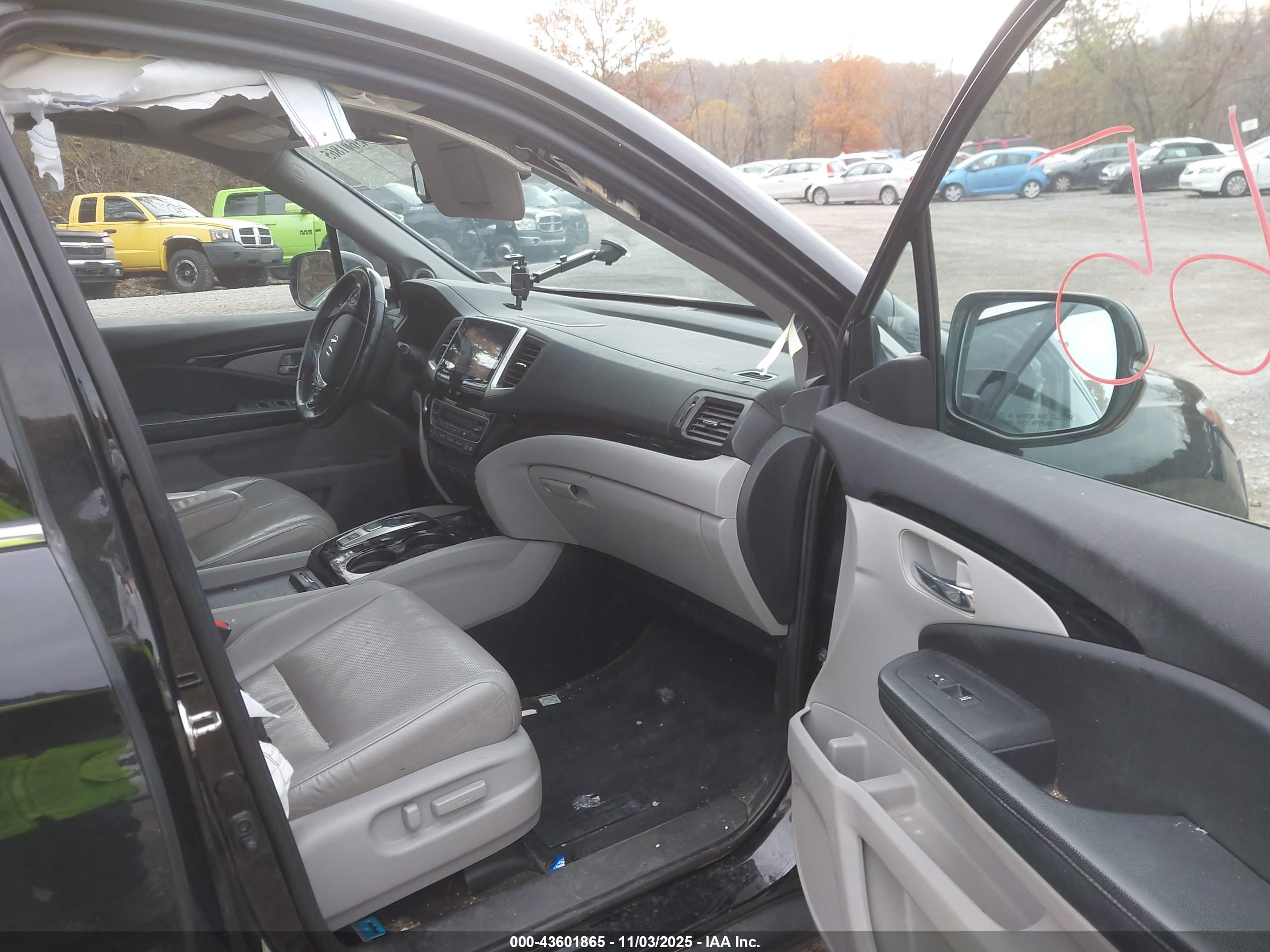 HONDA PILOT image 5
