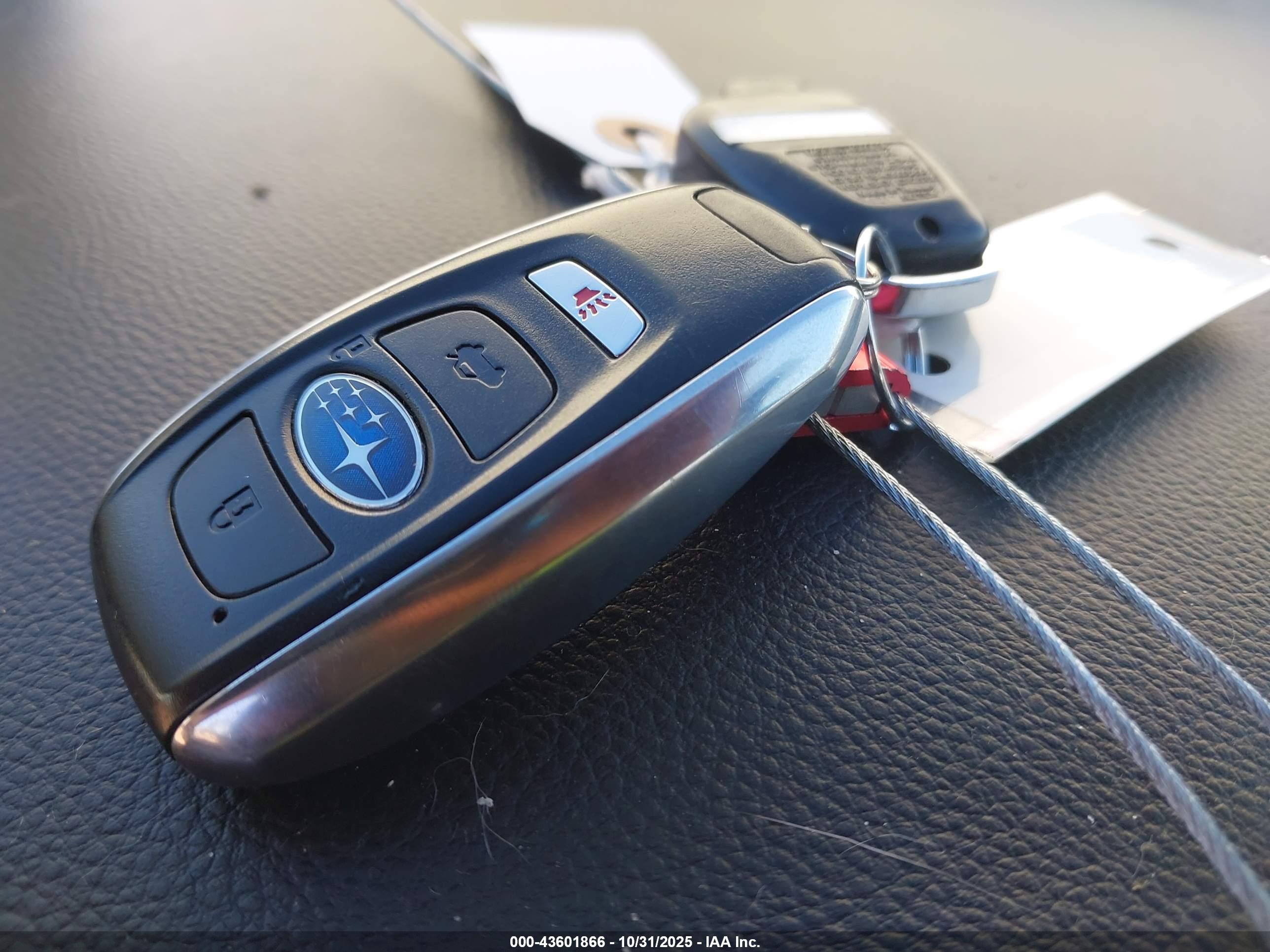 SUBARU OUTBACK image 11