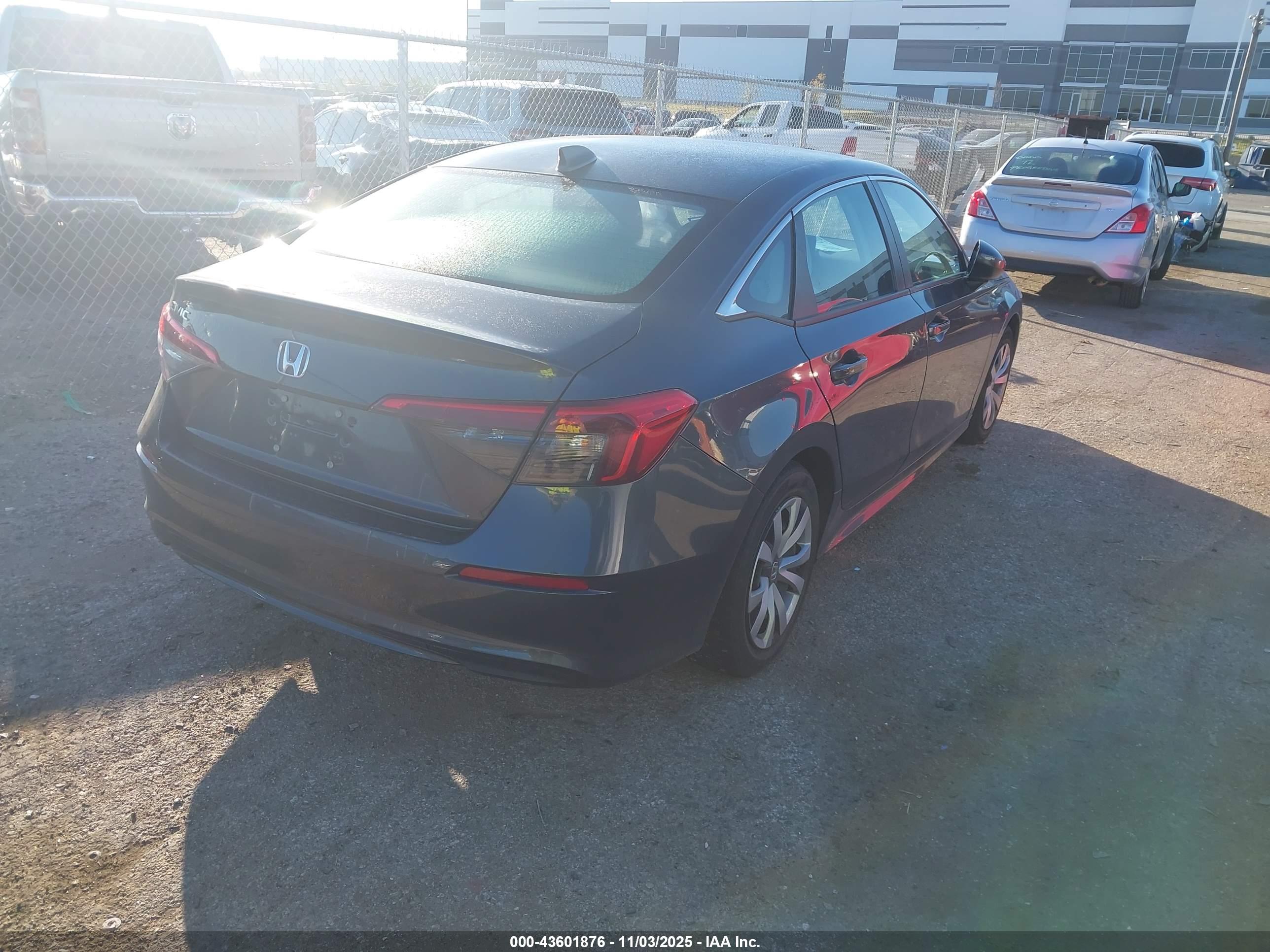 HONDA CIVIC image 4