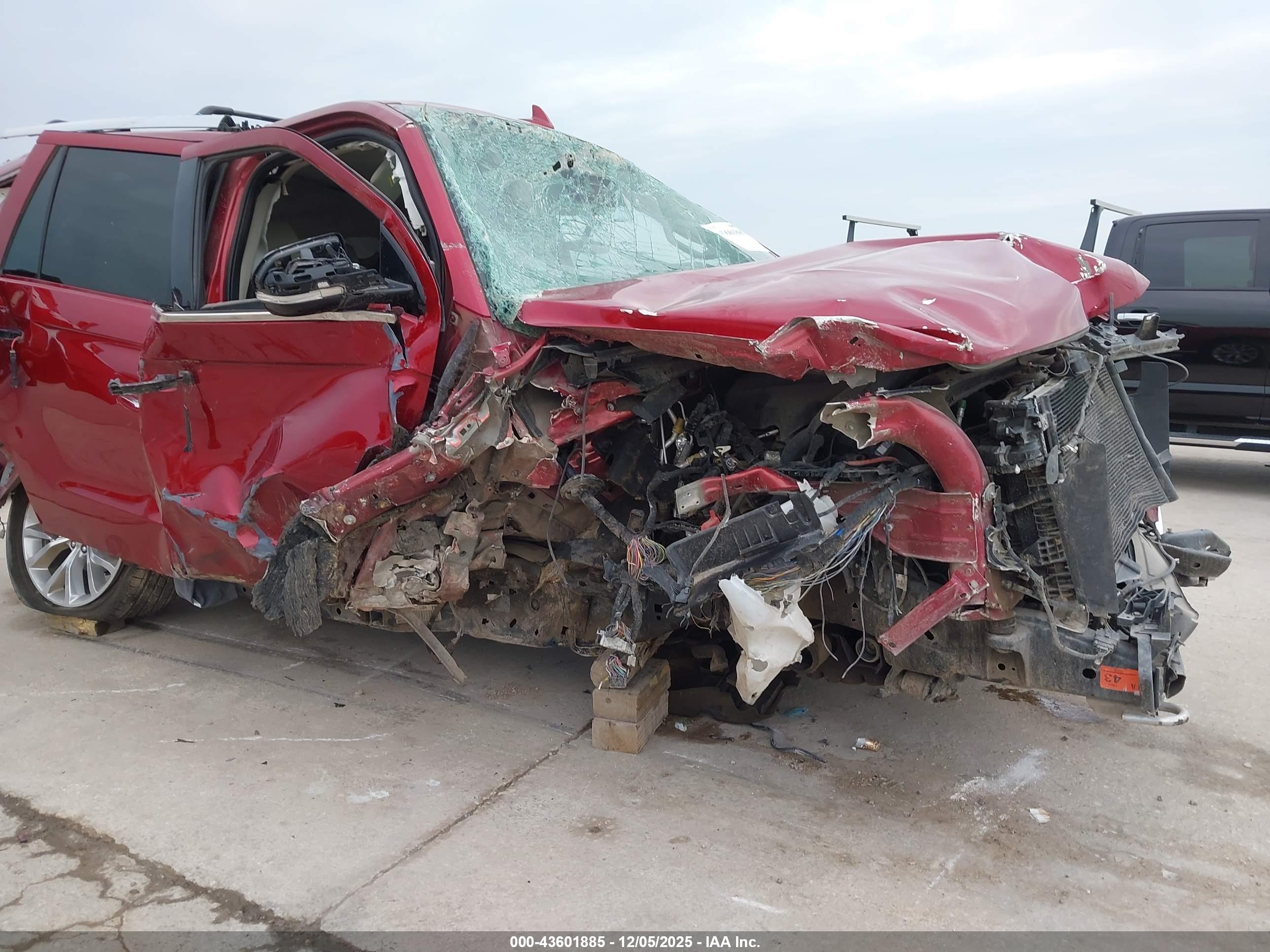FORD EXPEDITION image 6