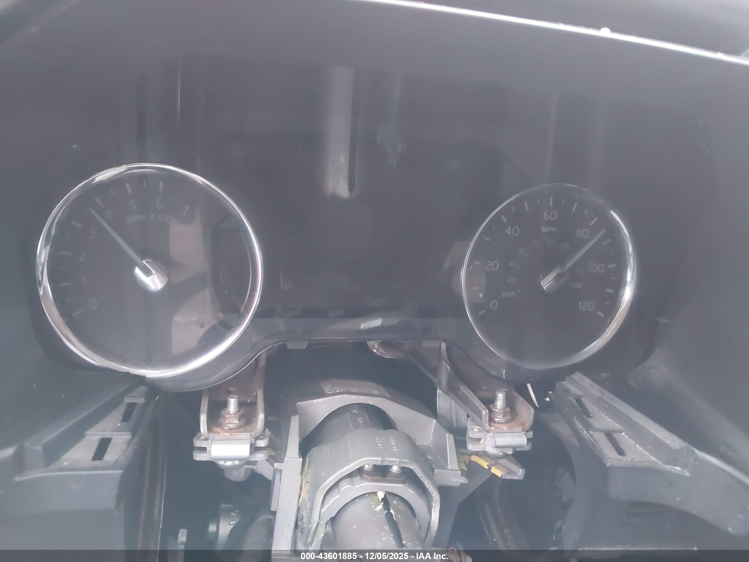 FORD EXPEDITION image 7