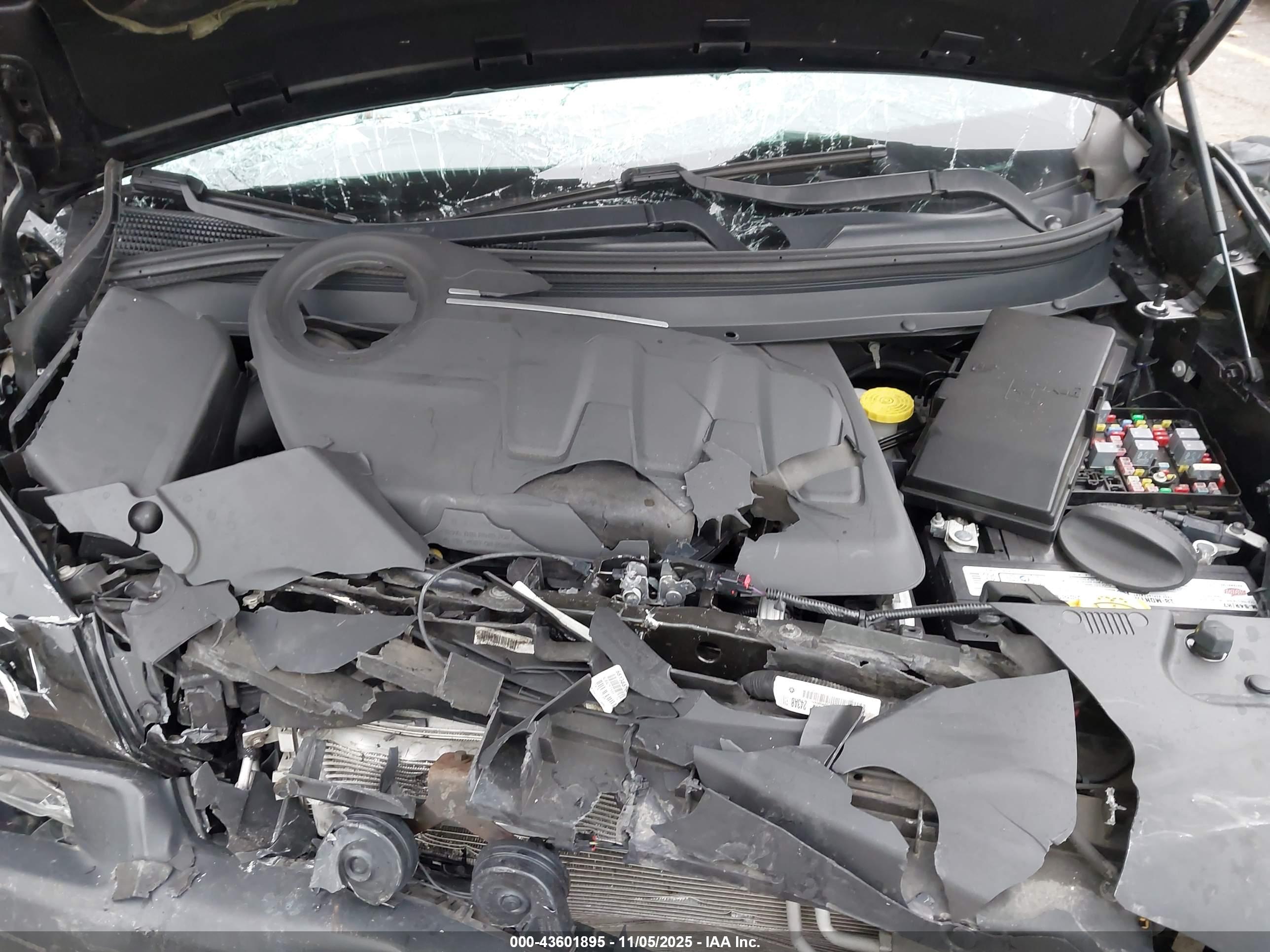 JEEP CHEROKEE image 10