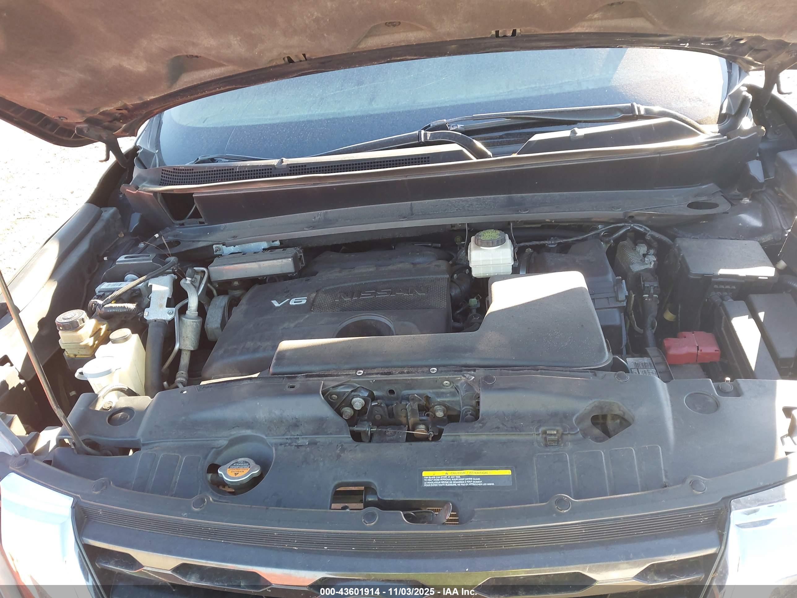 NISSAN PATHFINDER image 10
