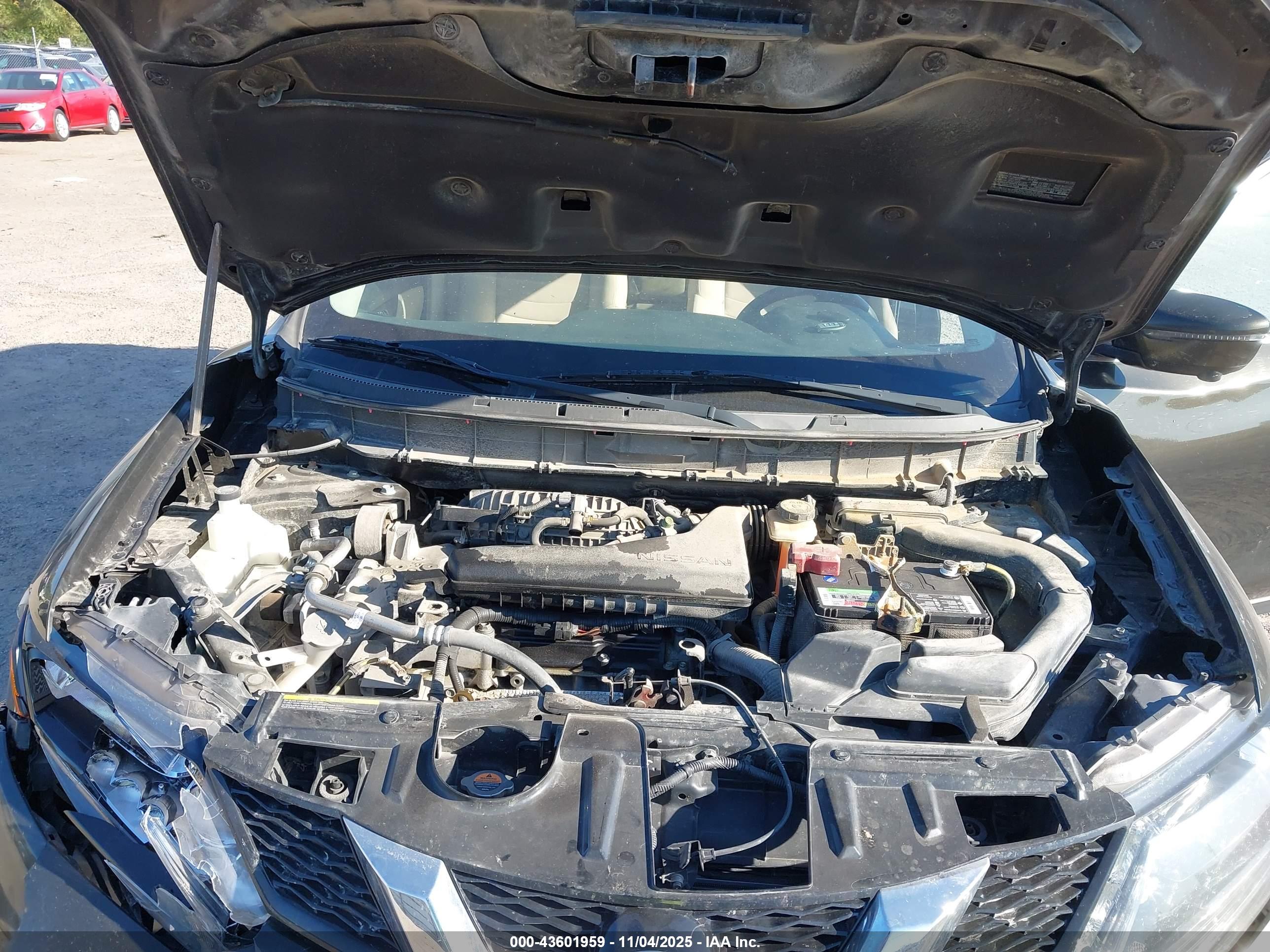 NISSAN ROGUE image 10