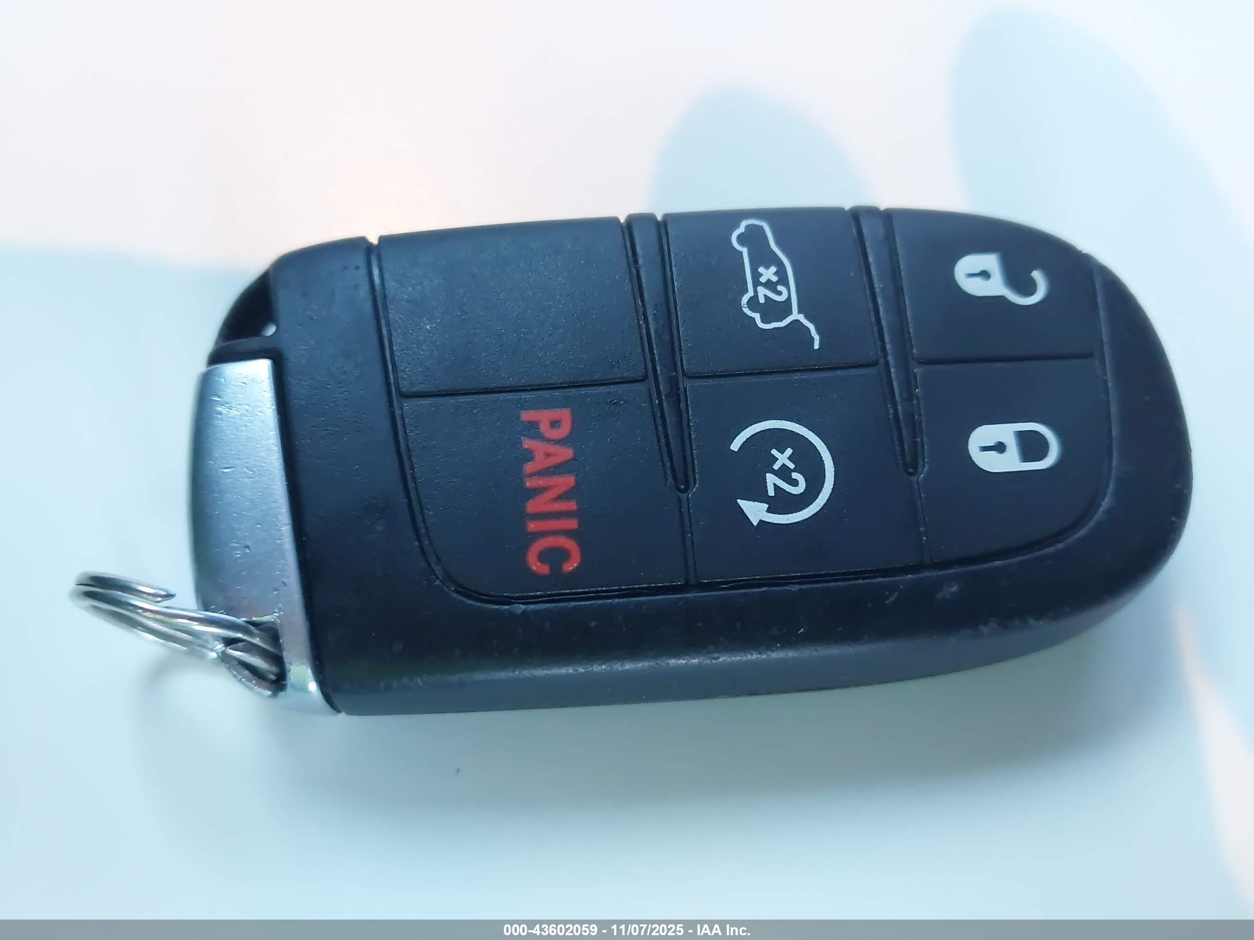 JEEP GRAND image 11