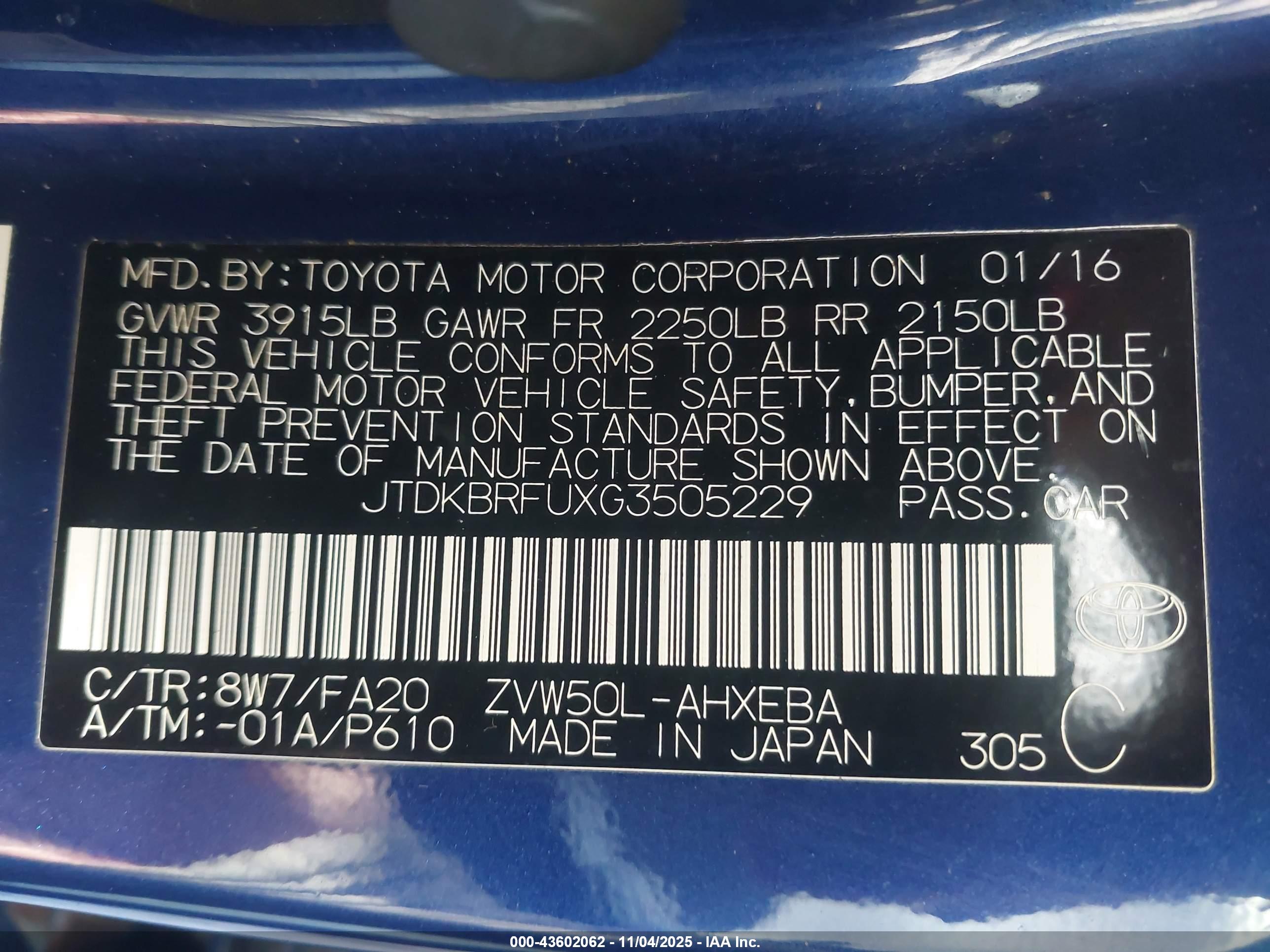 TOYOTA PRIUS image 9
