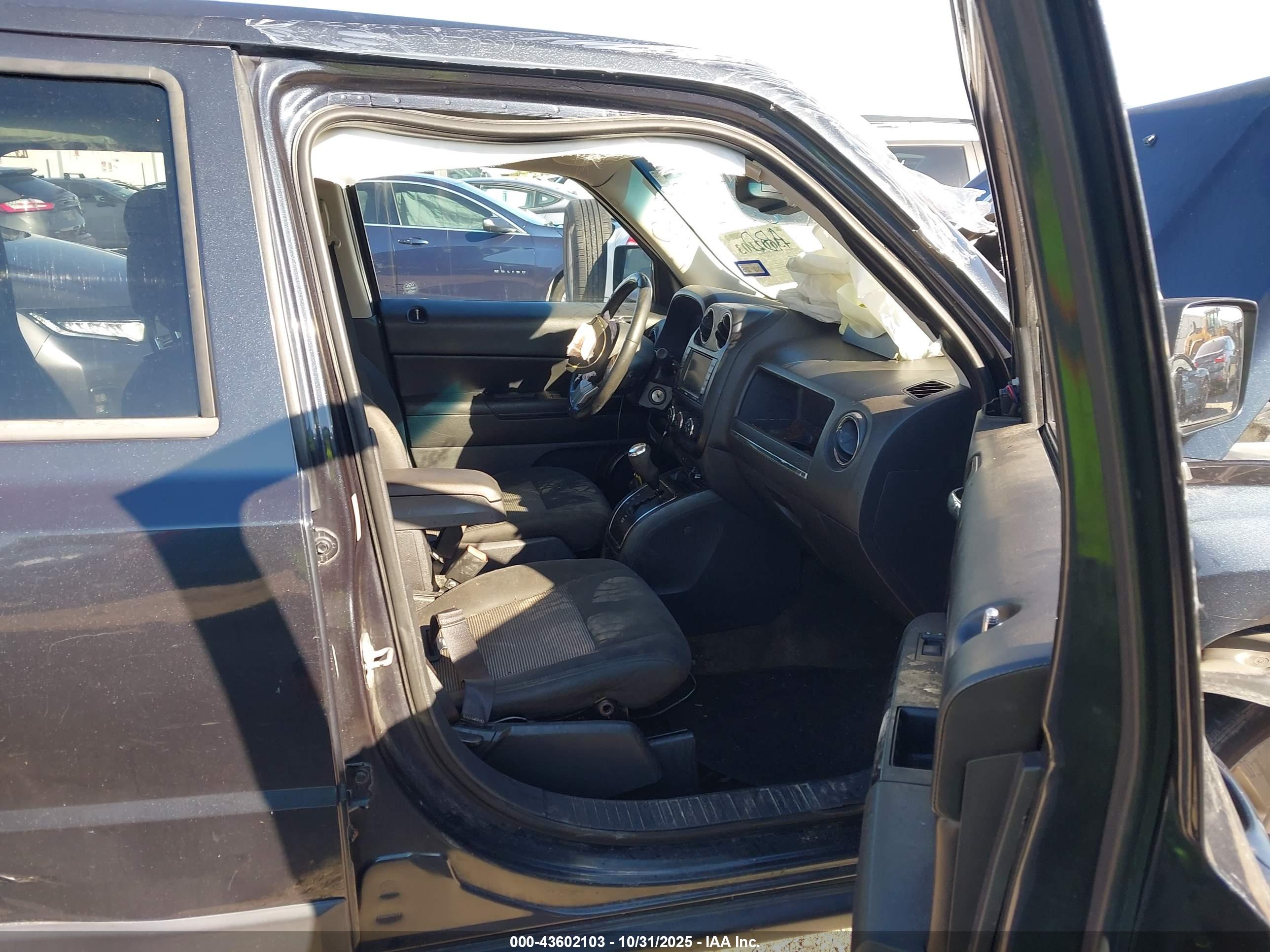 JEEP PATRIOT image 5
