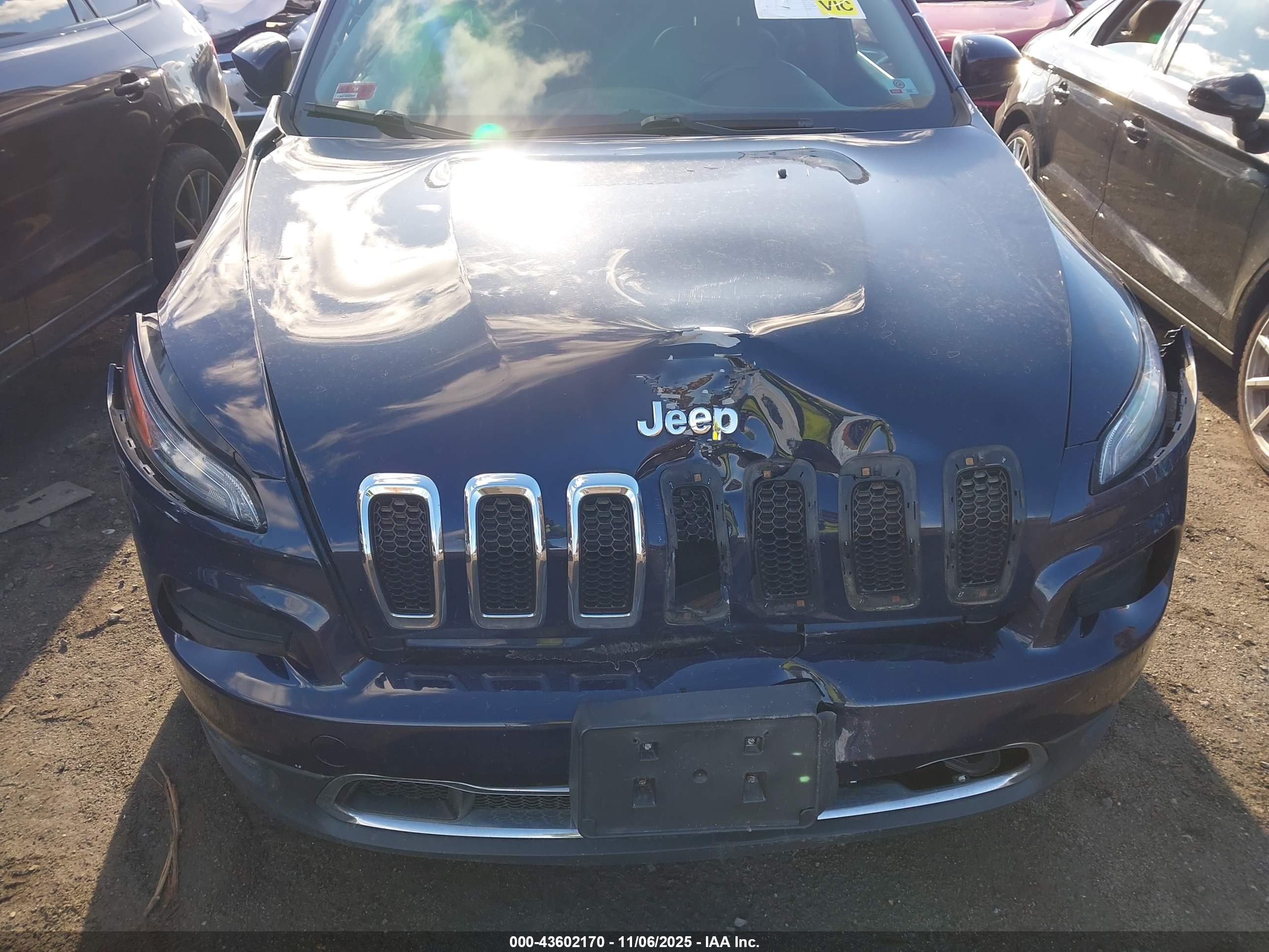 JEEP CHEROKEE image 6