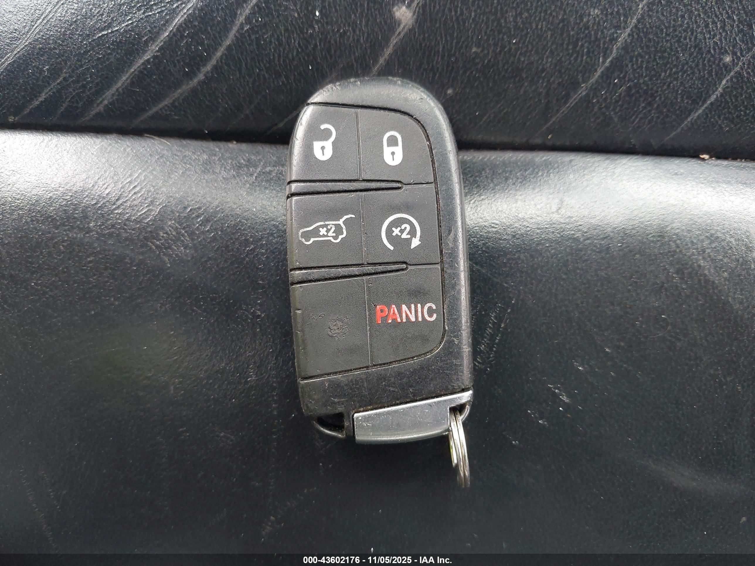 JEEP GRAND image 11