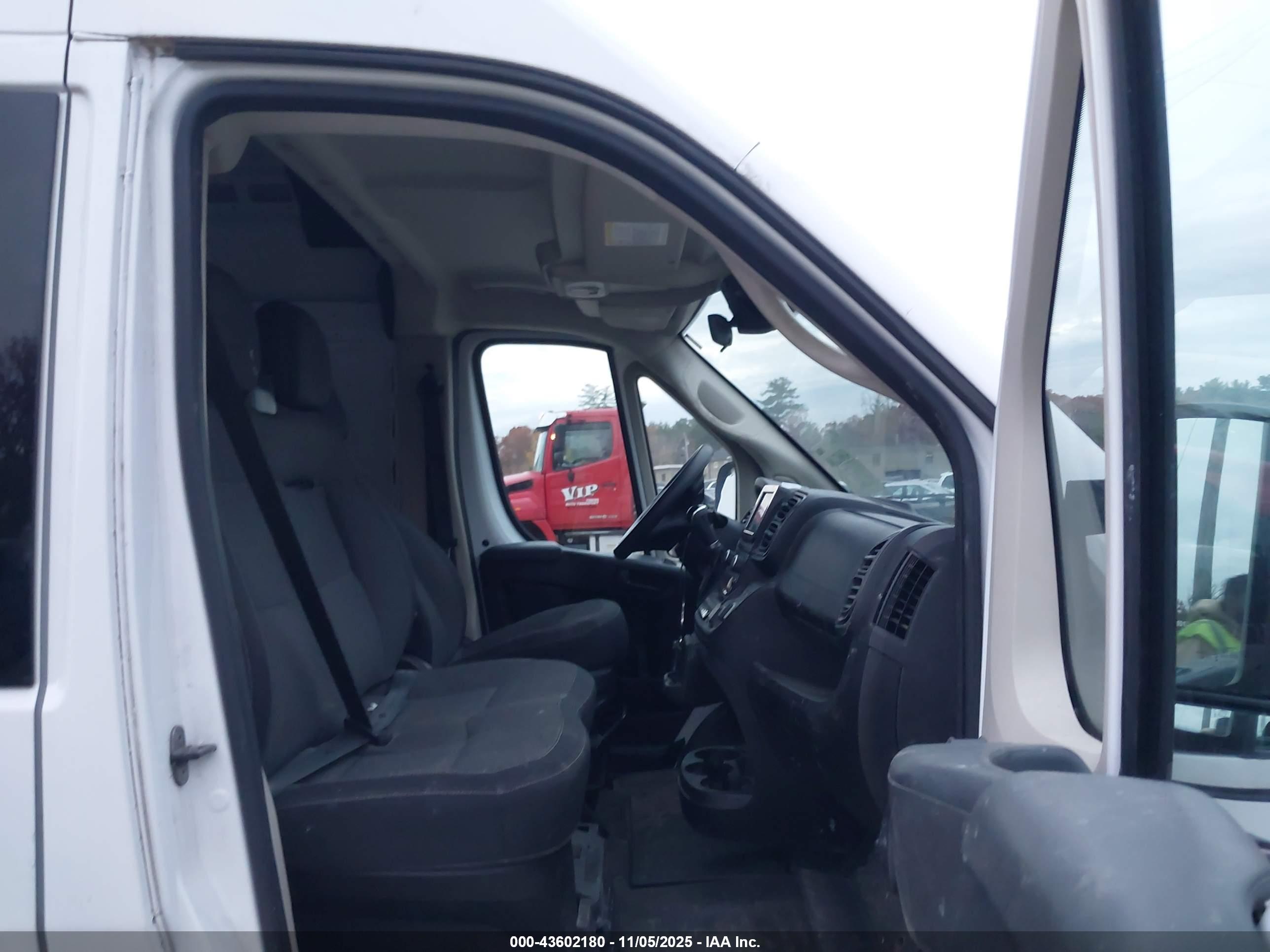 RAM PROMASTER image 5