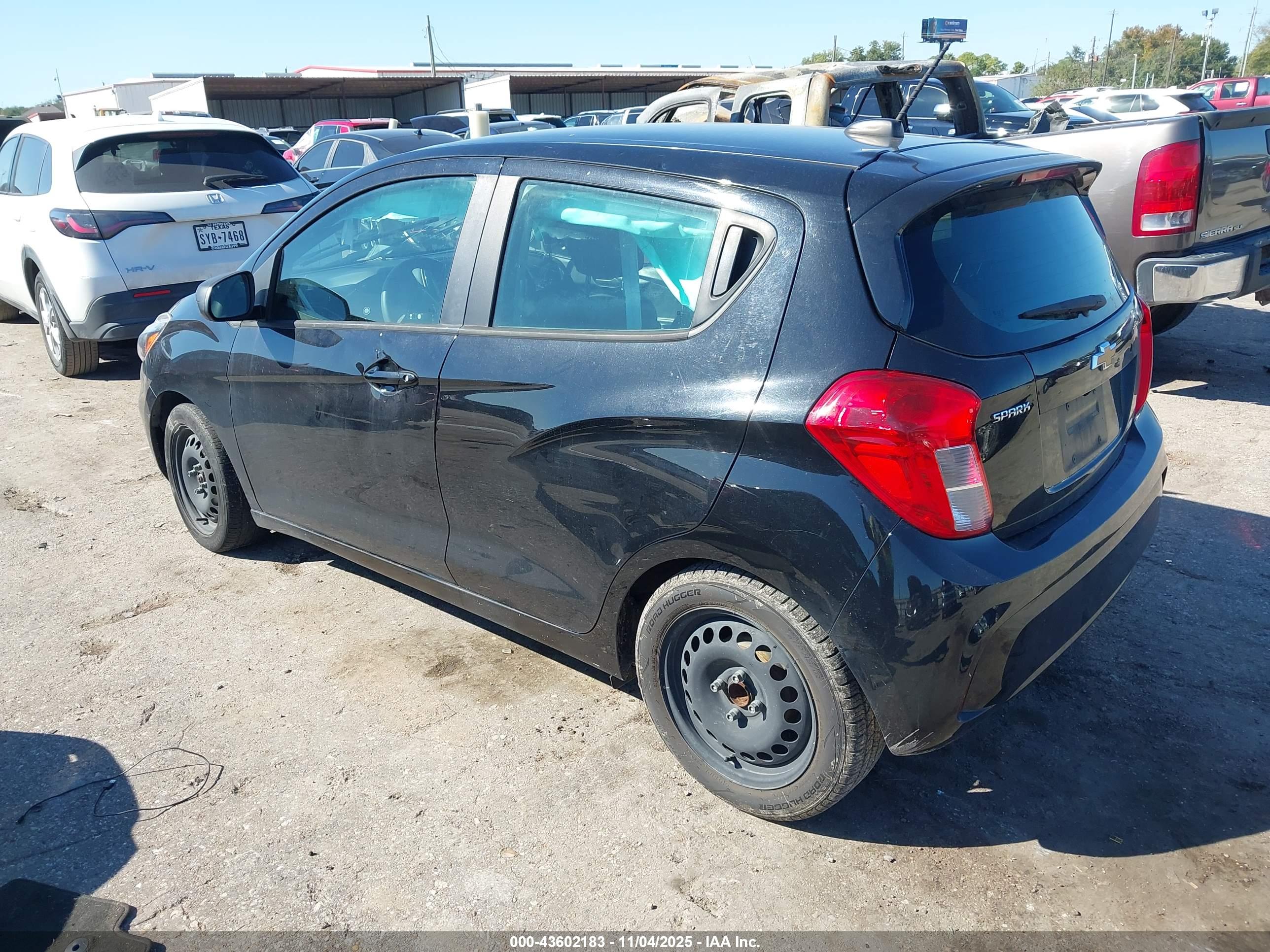 CHEVROLET SPARK image 3